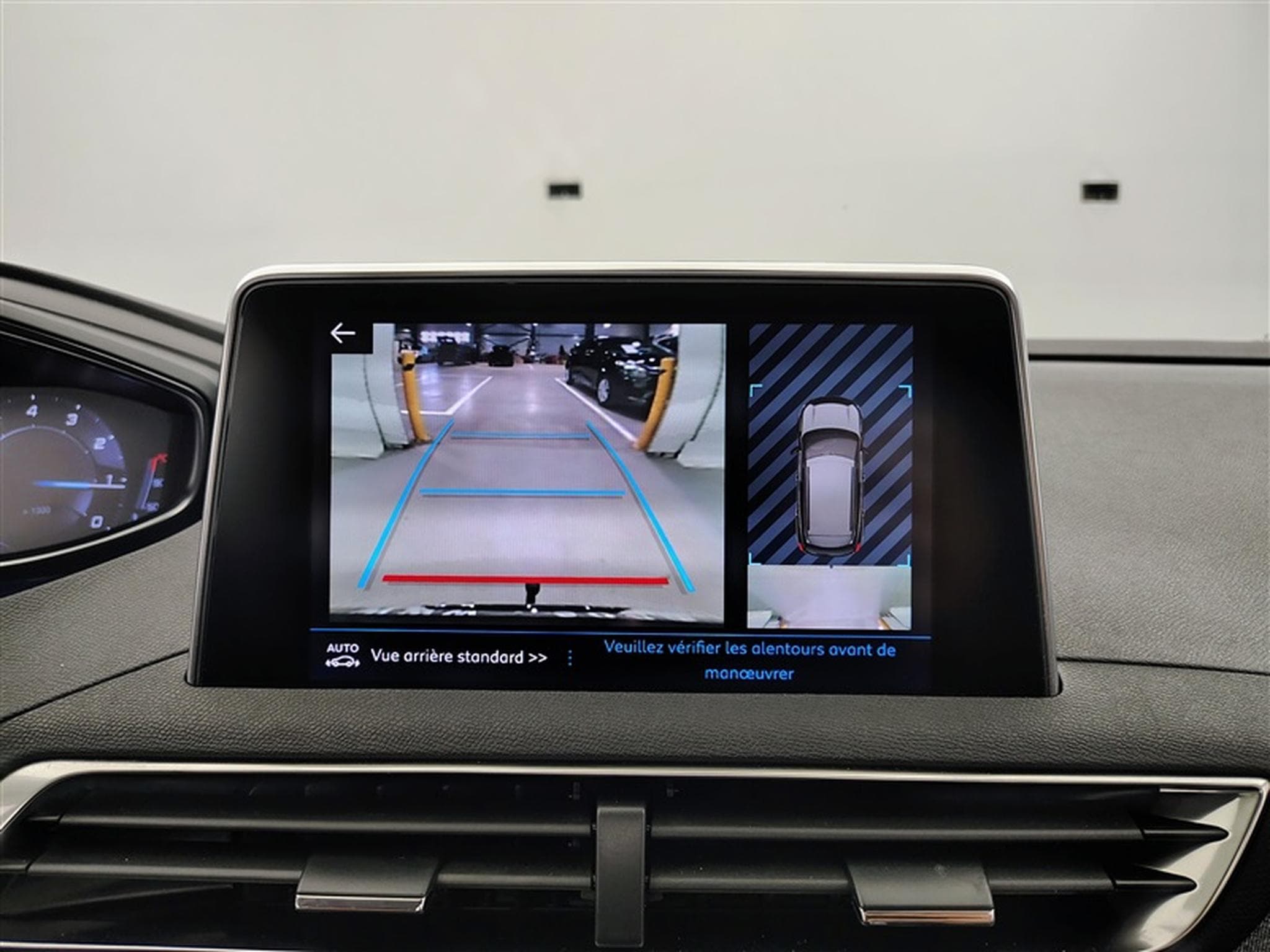 Peugeot 3008 1.2 PureTech Allure°NAV°CARPLAY°CAM°PDC°JA18 (2020) - Photo 18
