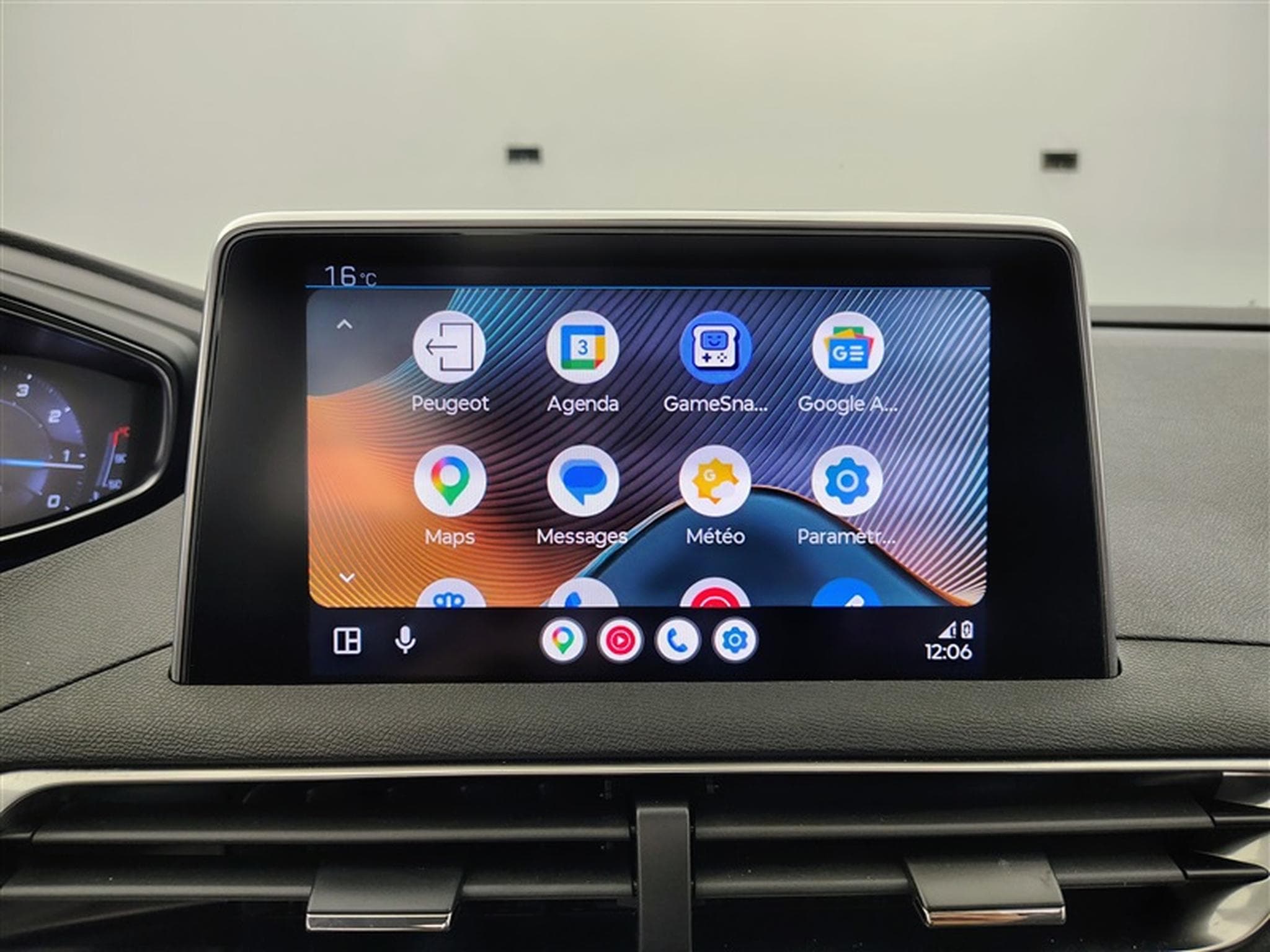 Peugeot 3008 1.2 PureTech Allure°NAV°CARPLAY°CAM°PDC°JA18 (2020) - Photo 22