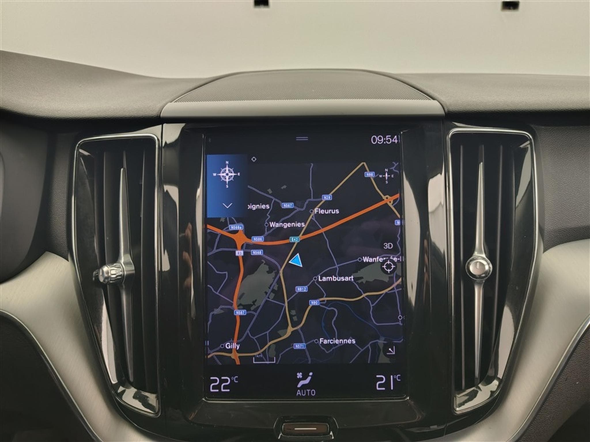Volvo XC60 2.0 B4 Momentum Pro Gear. (2021) - Photo 11
