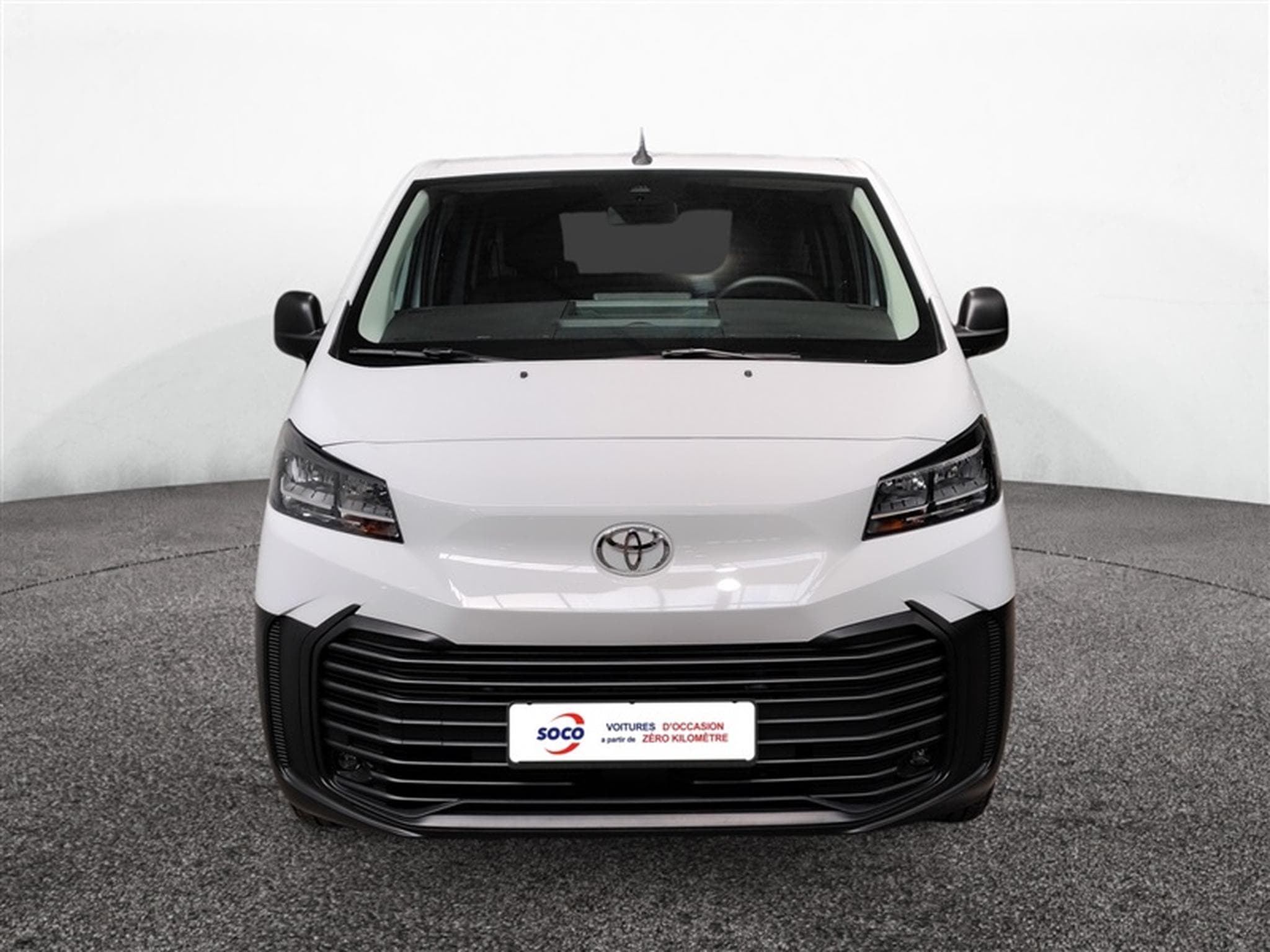 Toyota Proace 2.0 D-4D 145Cv 8PL CLIM / TEL / PDC AR (2025) - Photo 4