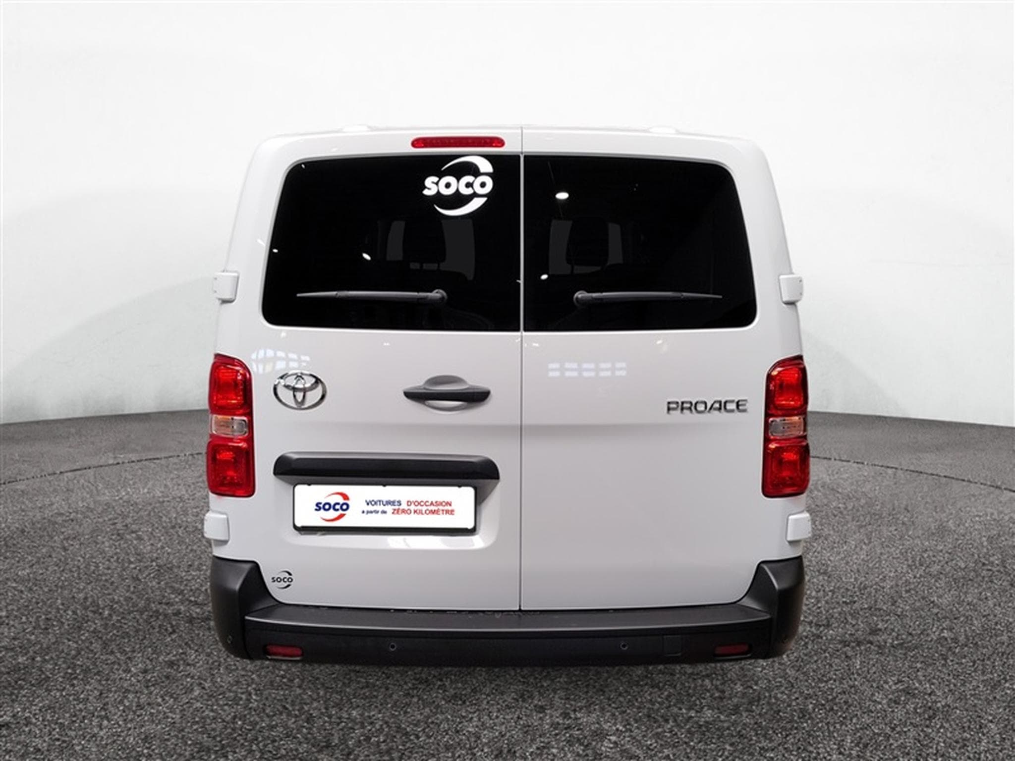 Toyota Proace 2.0 D-4D 145Cv 8PL CLIM / TEL / PDC AR (2025) - Photo 5