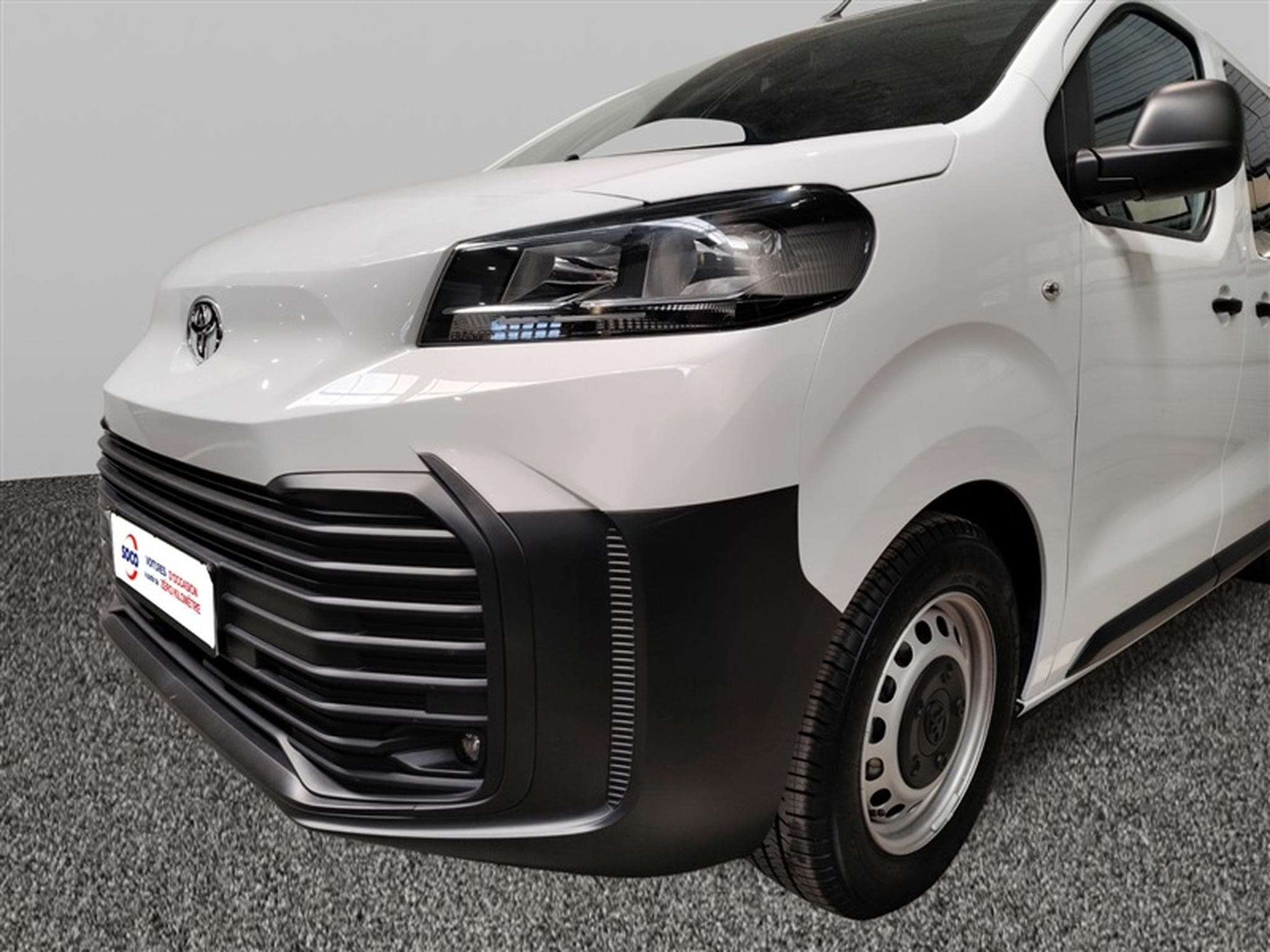 Toyota Proace 2.0 D-4D 145Cv 8PL CLIM / TEL / PDC AR (2025) - Photo 15