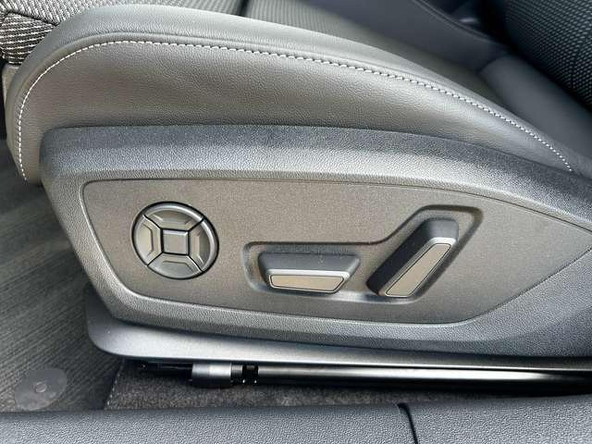 Audi A3 SB 1.5 TFSI 150 CV S-TRONIC S-LINE (2026) - Photo 6
