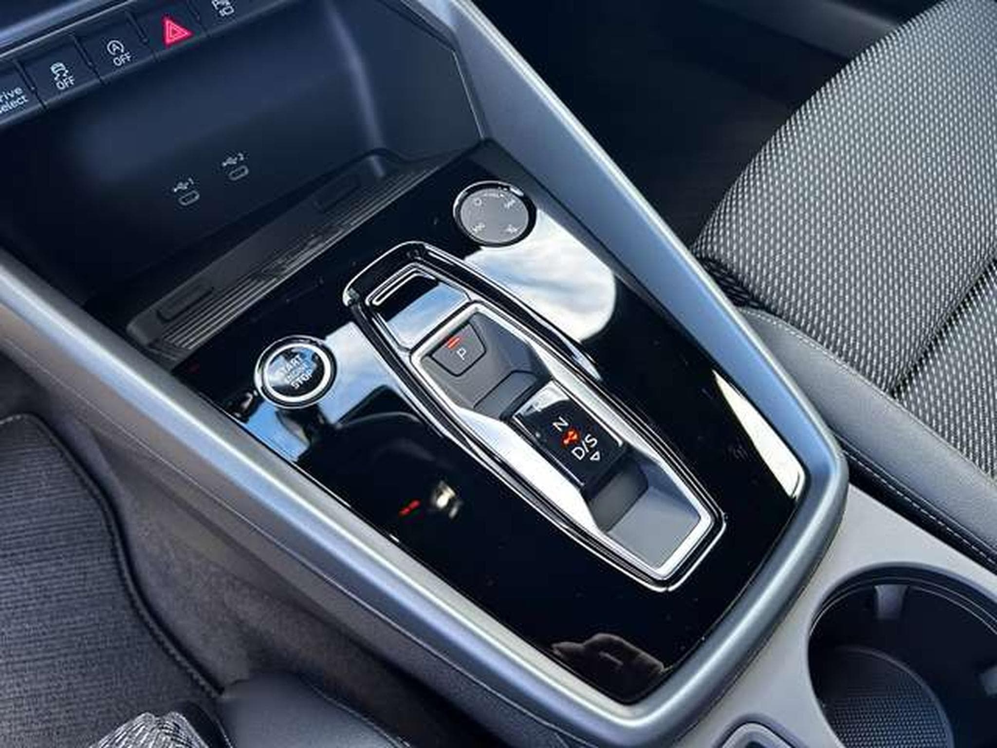 Audi A3 SB 1.5 TFSI 150 CV S-TRONIC S-LINE (2026) - Photo 7