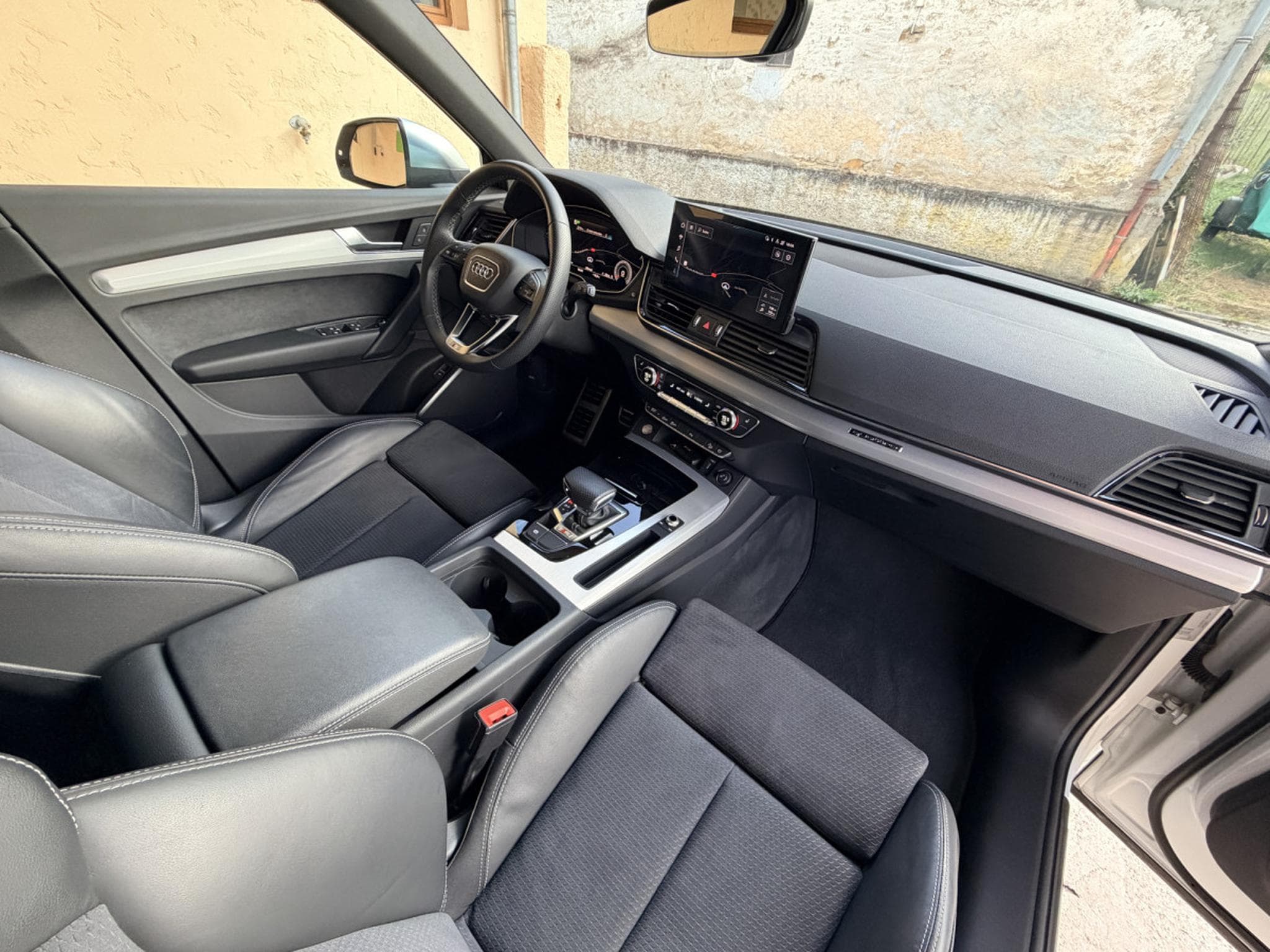 Audi SQ5 Quattro 341cv (2023) - Photo 7
