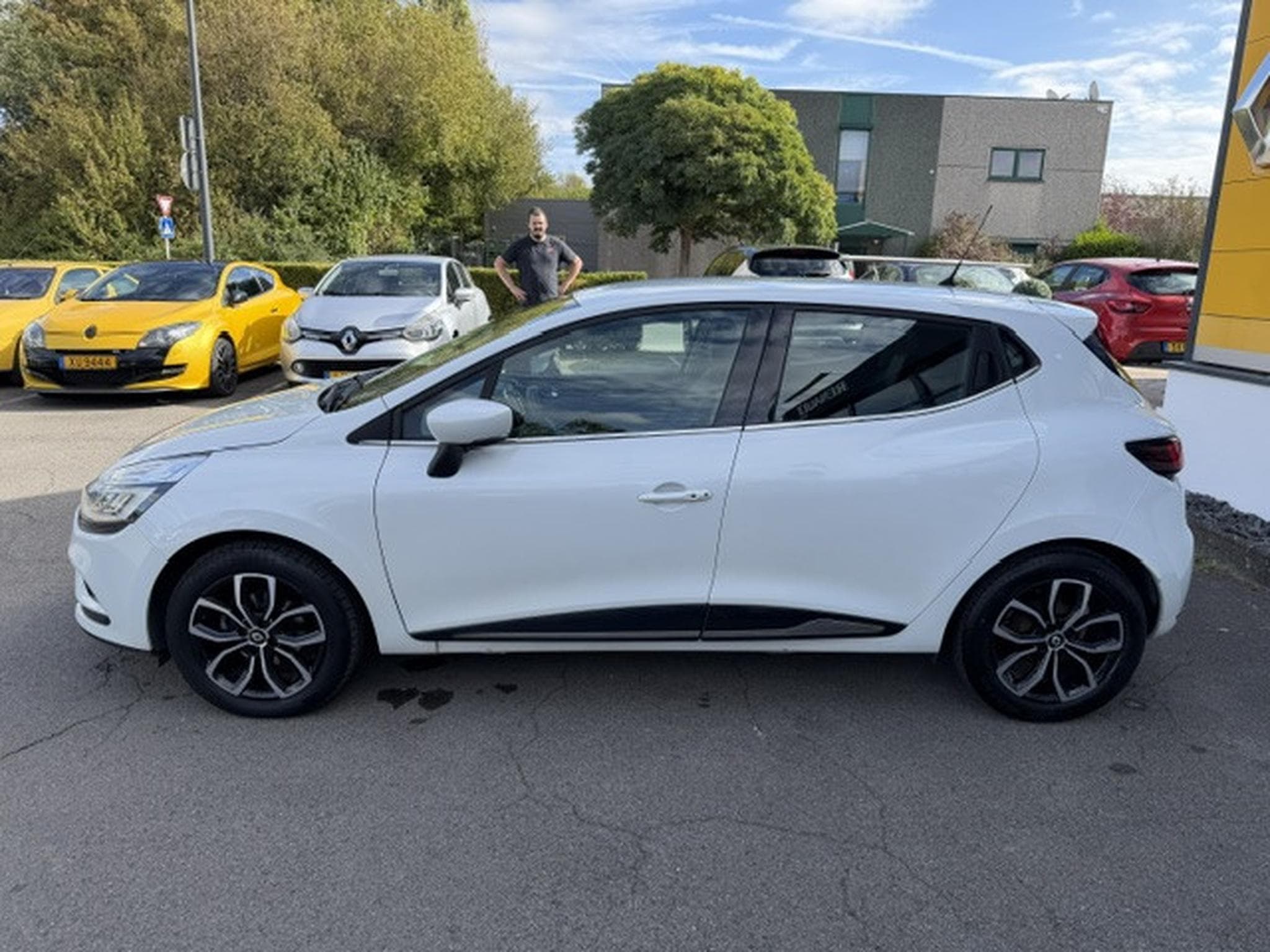 Renault Clio INTENS TCE 90 (2018) - Foto 2