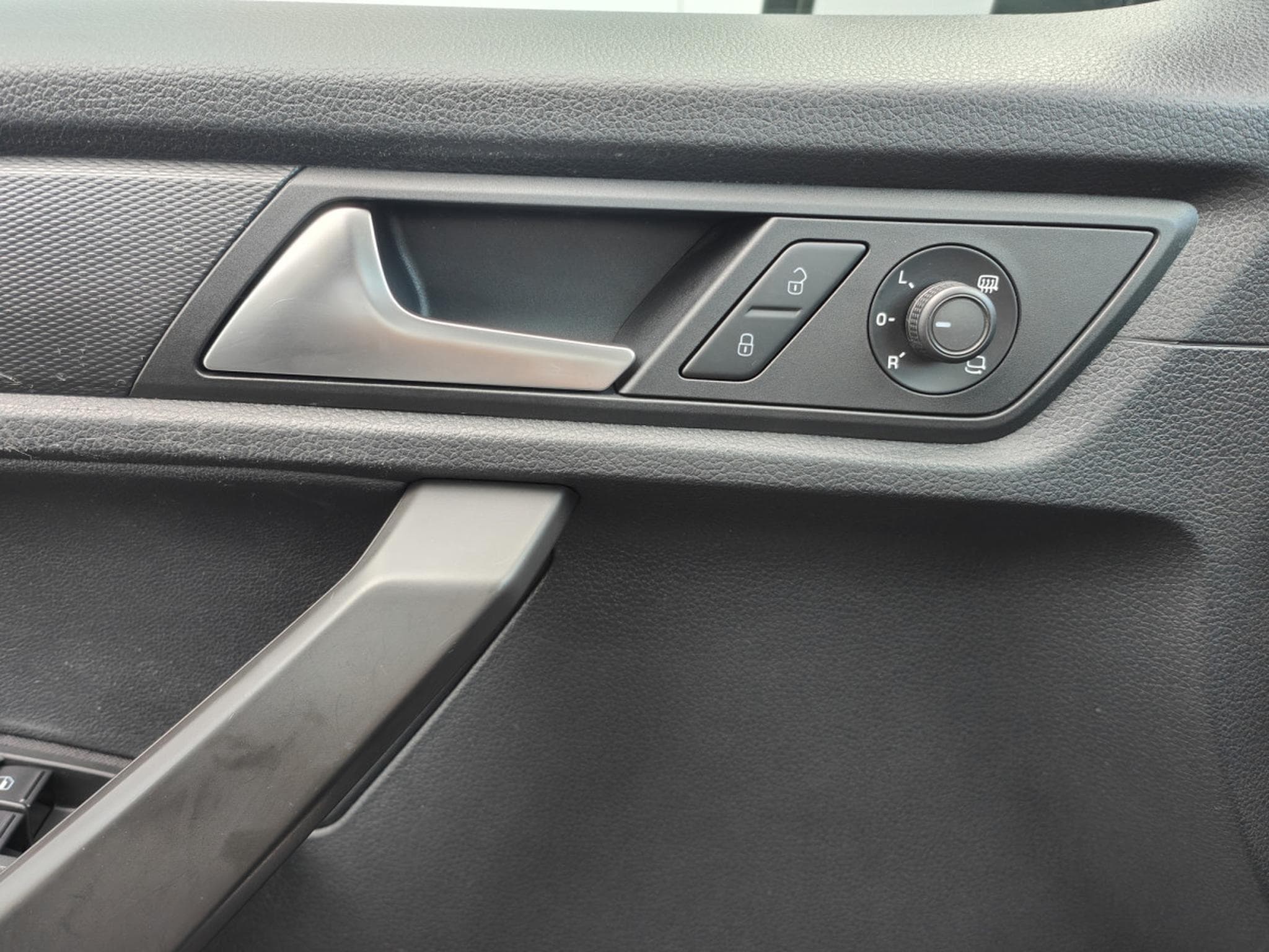 VW Caddy 1.4 TSI Highline Navi Klima PDC (2019) - Photo 14