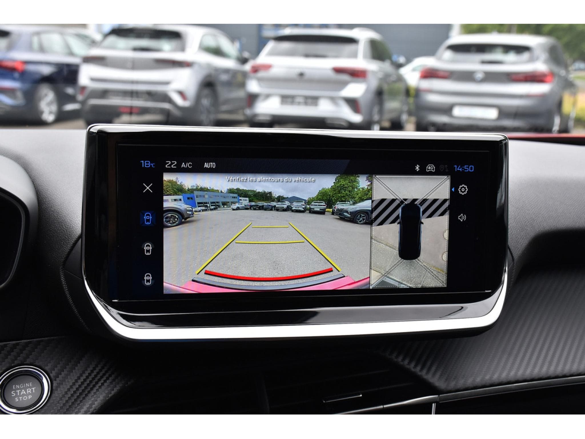 Peugeot 2008 1.2 Hybrid 145 Allure e-DCS6 ACC LANE SIDE GPS CAM360 1°MAIN (2025) - Photo 19