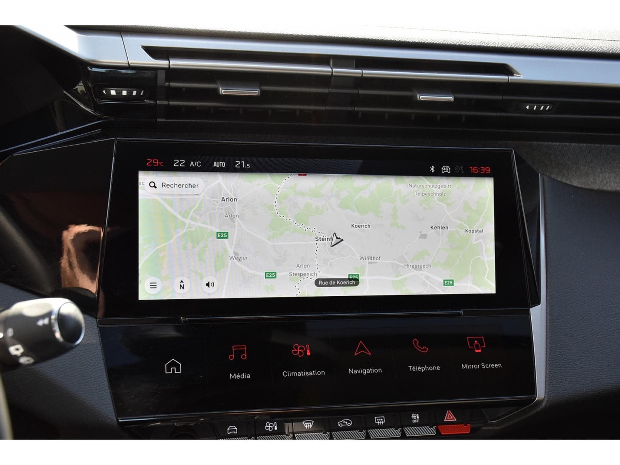 Peugeot 308 1.2 Hybrid 145 e-DCS6 Allure ACC CAM360 LANE 1° MAIN (2025) - Photo 10
