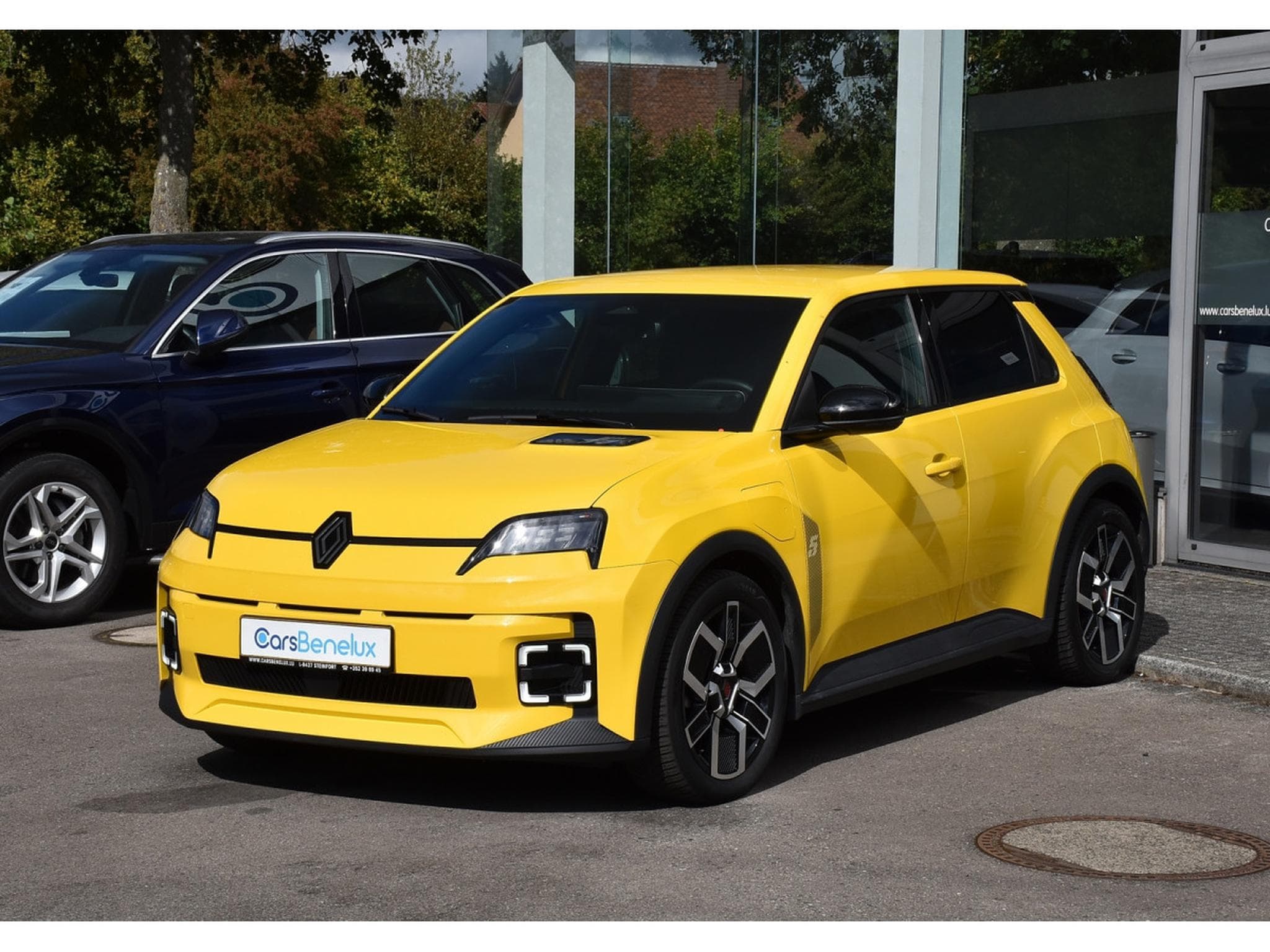 Renault R5 E-TECH 150cv Techno Comfort 52 kWh PACK HIVER 1° MAIN (2025) - Photo 2