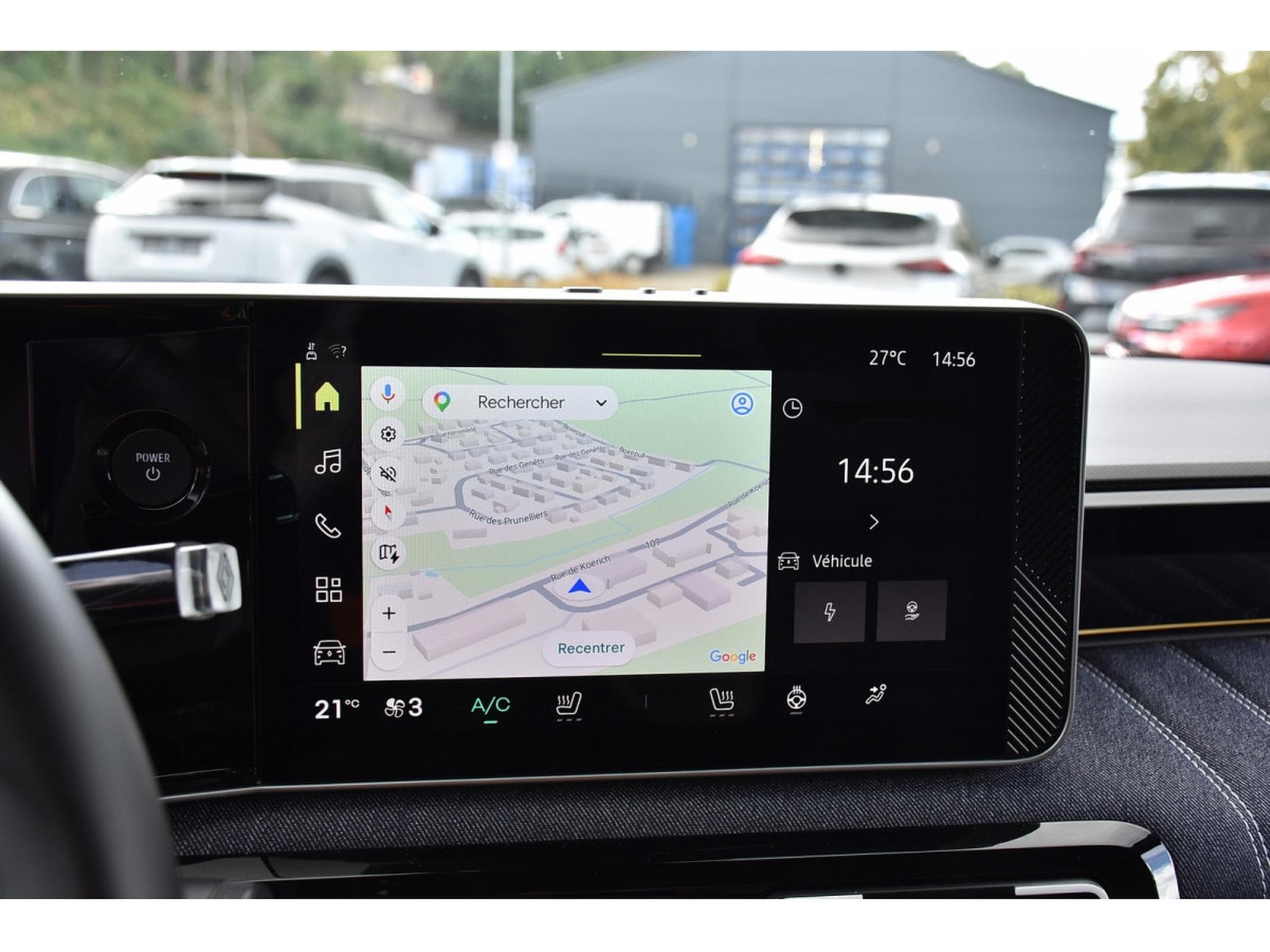Renault R5 E-TECH 150cv Techno Comfort 52 kWh PACK HIVER 1° MAIN (2025) - Photo 10