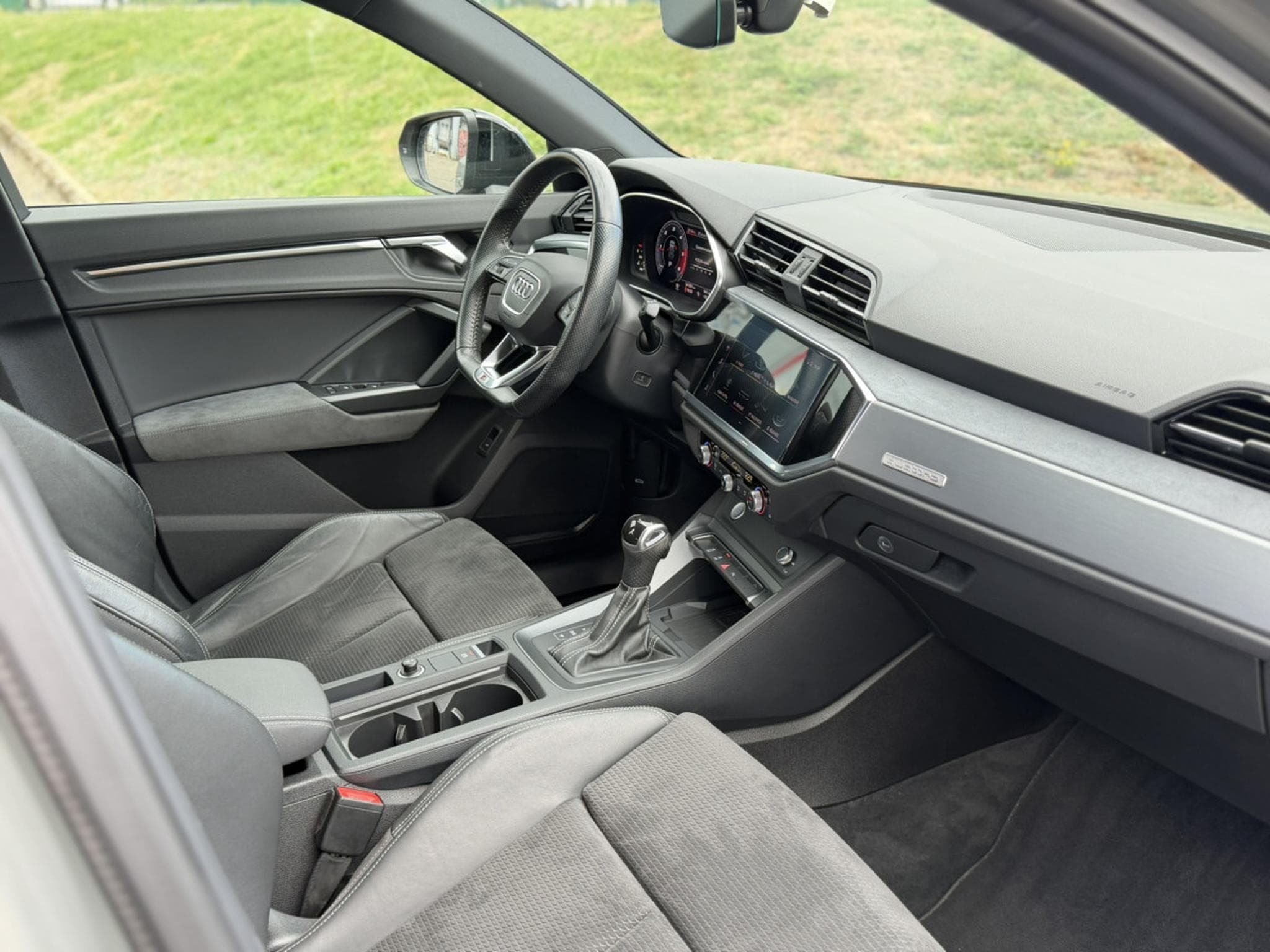 Audi Q3 S Line 40 TDI Quattro 190 cv - First owner (2020) - Photo 9