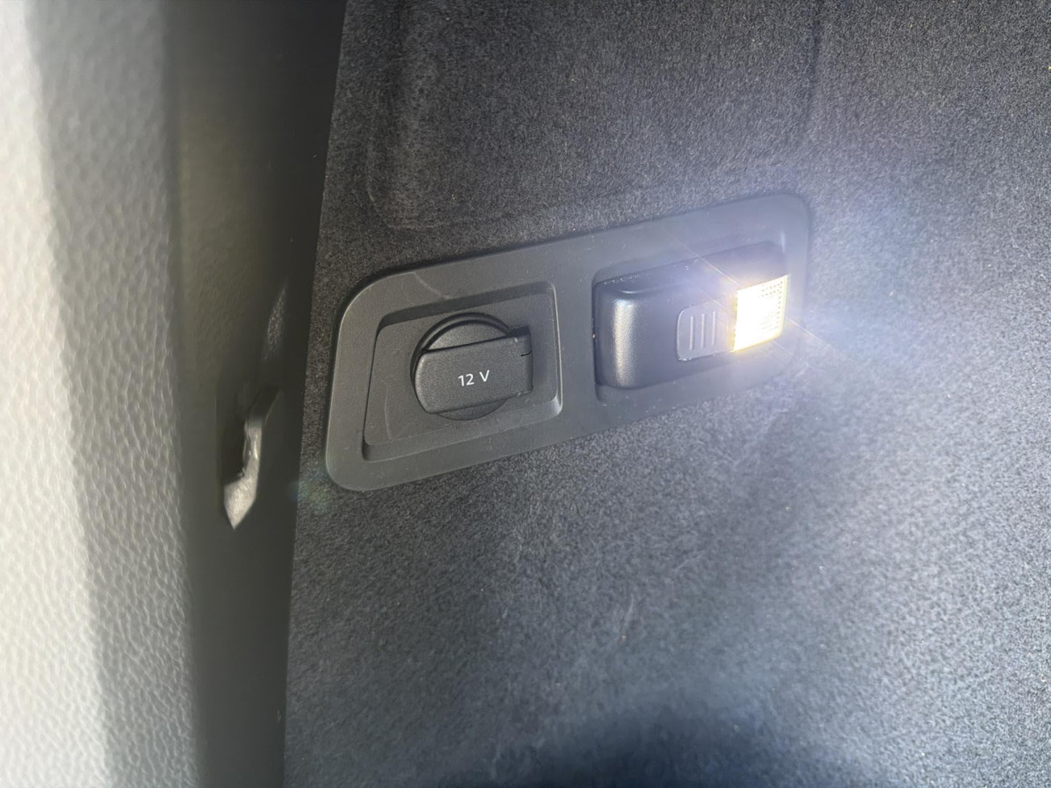 Skoda Karoq 2.0 TSI 4x4 190CV SPORTLINE DSG (2019) - Photo 10