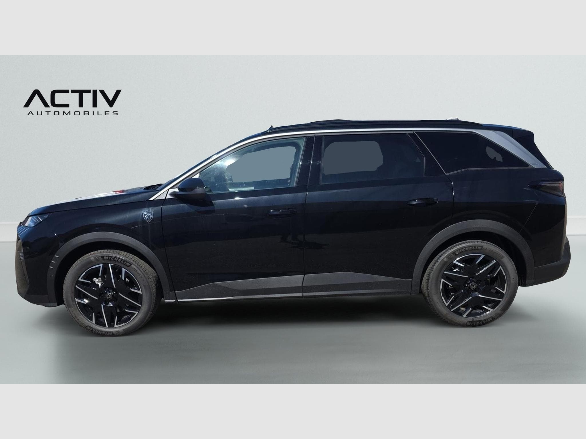 Peugeot 5008 Hybrid 145 e-DCS6 GT (2026) - Photo 4