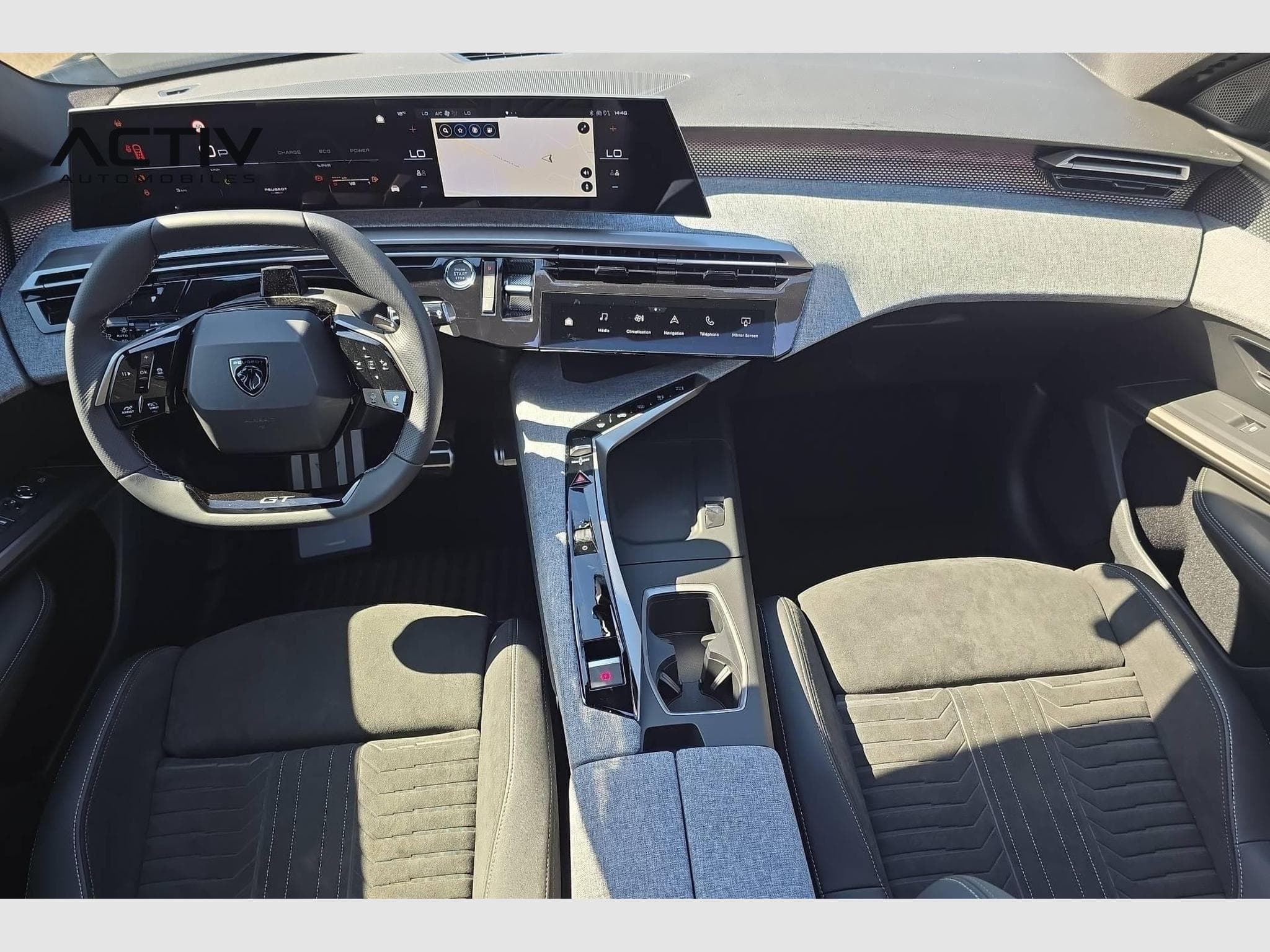 Peugeot 5008 Hybrid 145 e-DCS6 GT (2026) - Photo 12