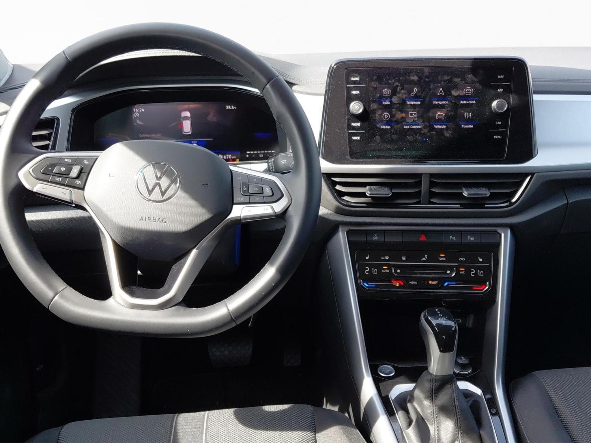VW T-Roc Life (2026) - Photo 11