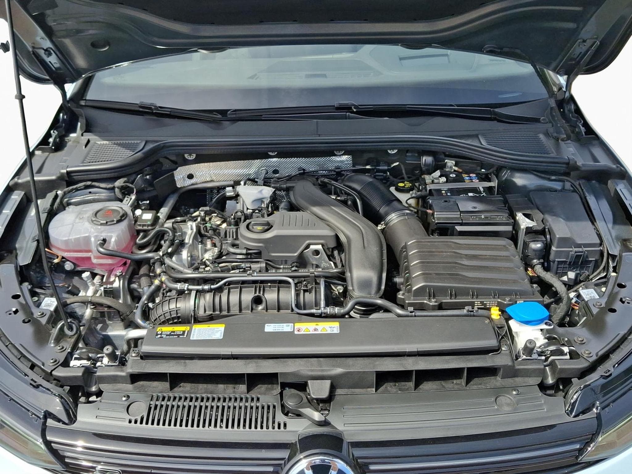 VW Golf R-Line (2026) - Photo 20