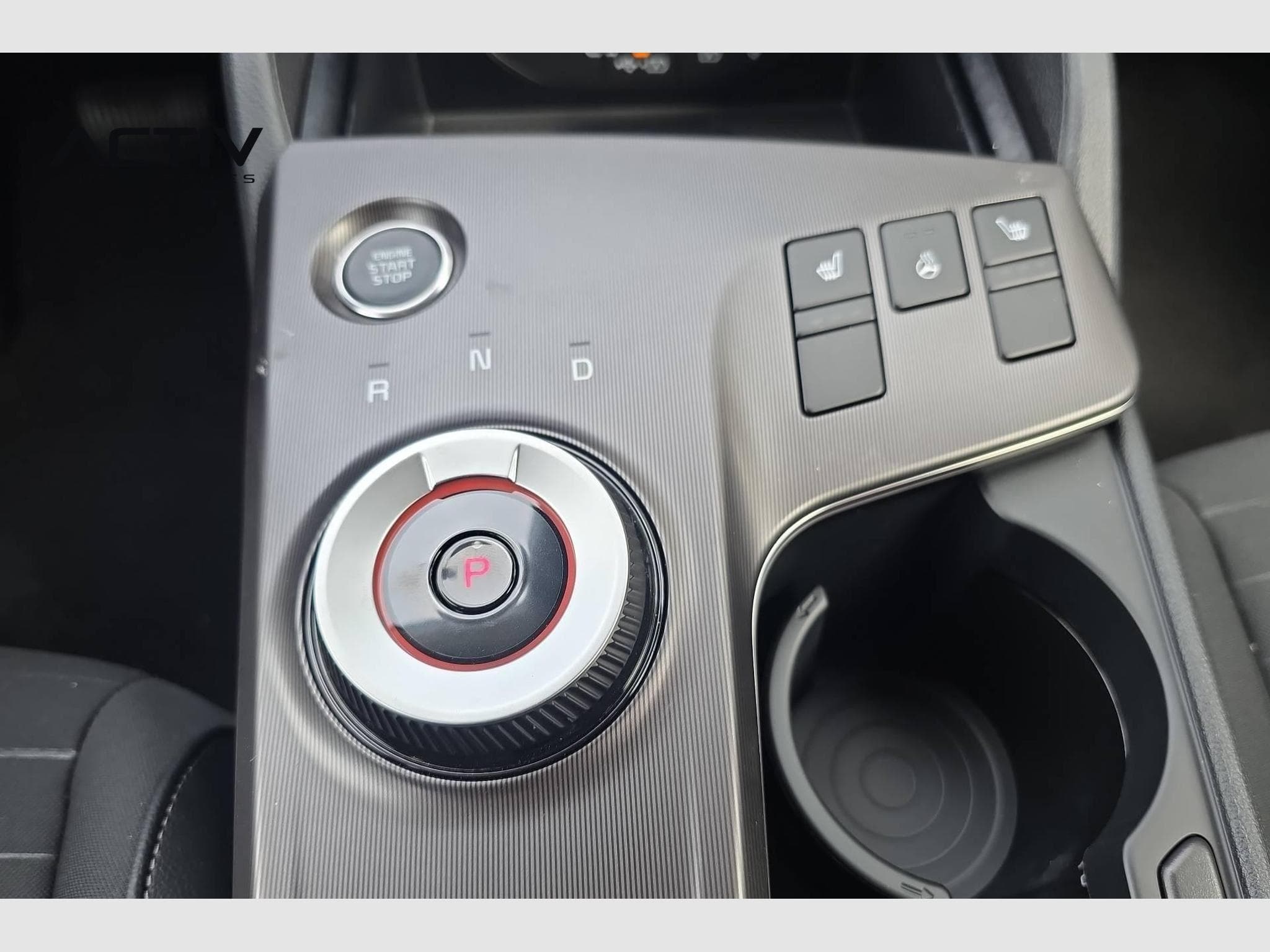 Kia SPORTAGE Hybride 239 ch BVA6 Active (2026) - Photo 16