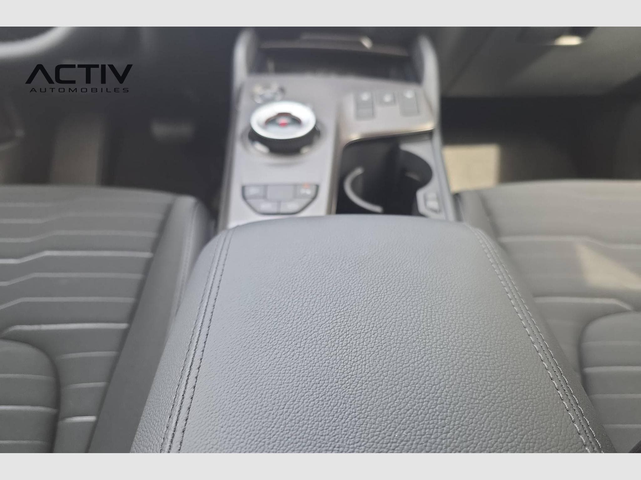 Kia SPORTAGE Hybride 239 ch BVA6 Active (2026) - Photo 17