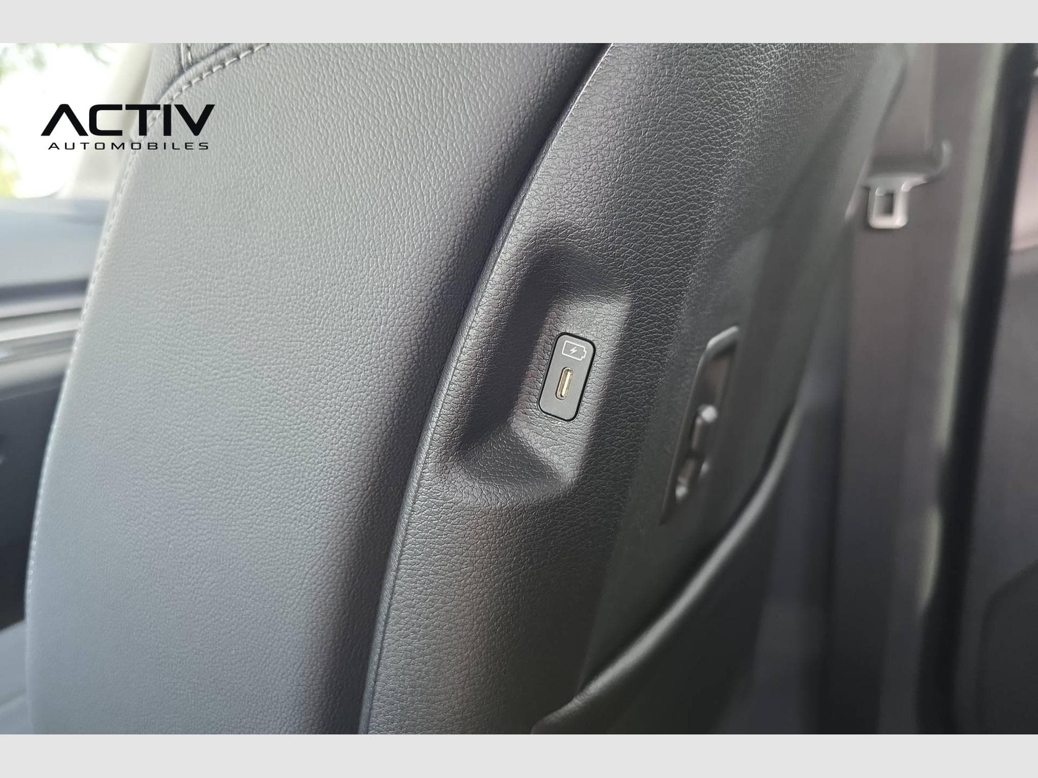 Kia SPORTAGE Hybride 239 ch BVA6 Active (2026) - Photo 14