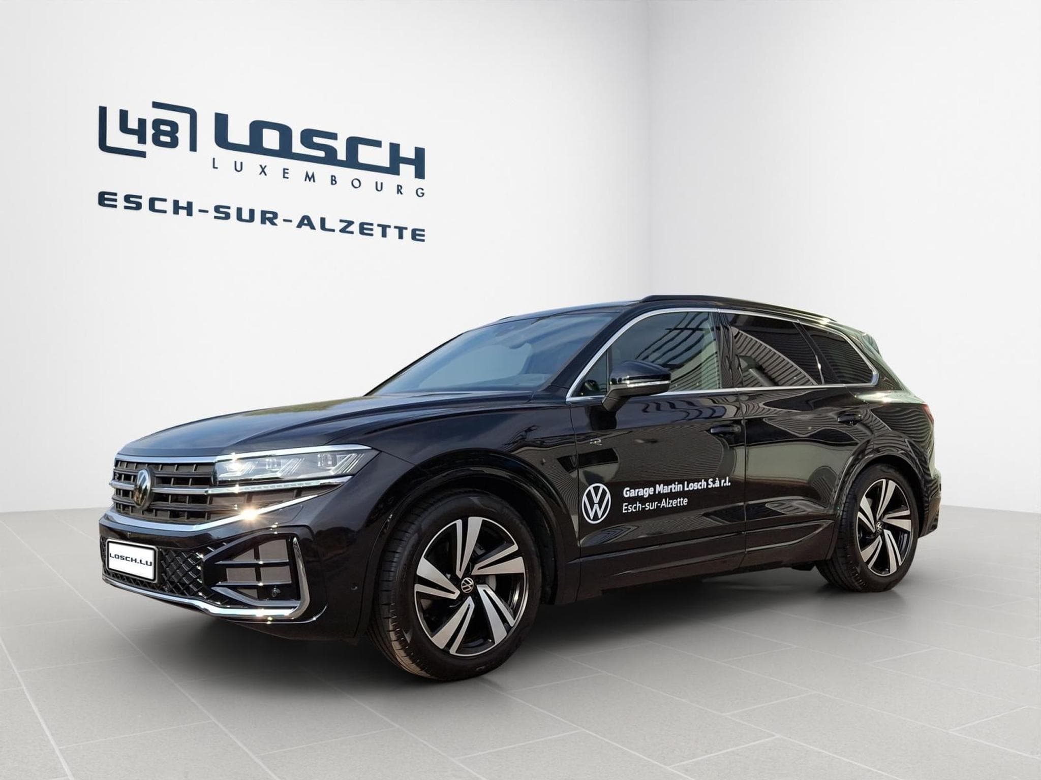VW Touareg R-Line (2026) - Photo 1