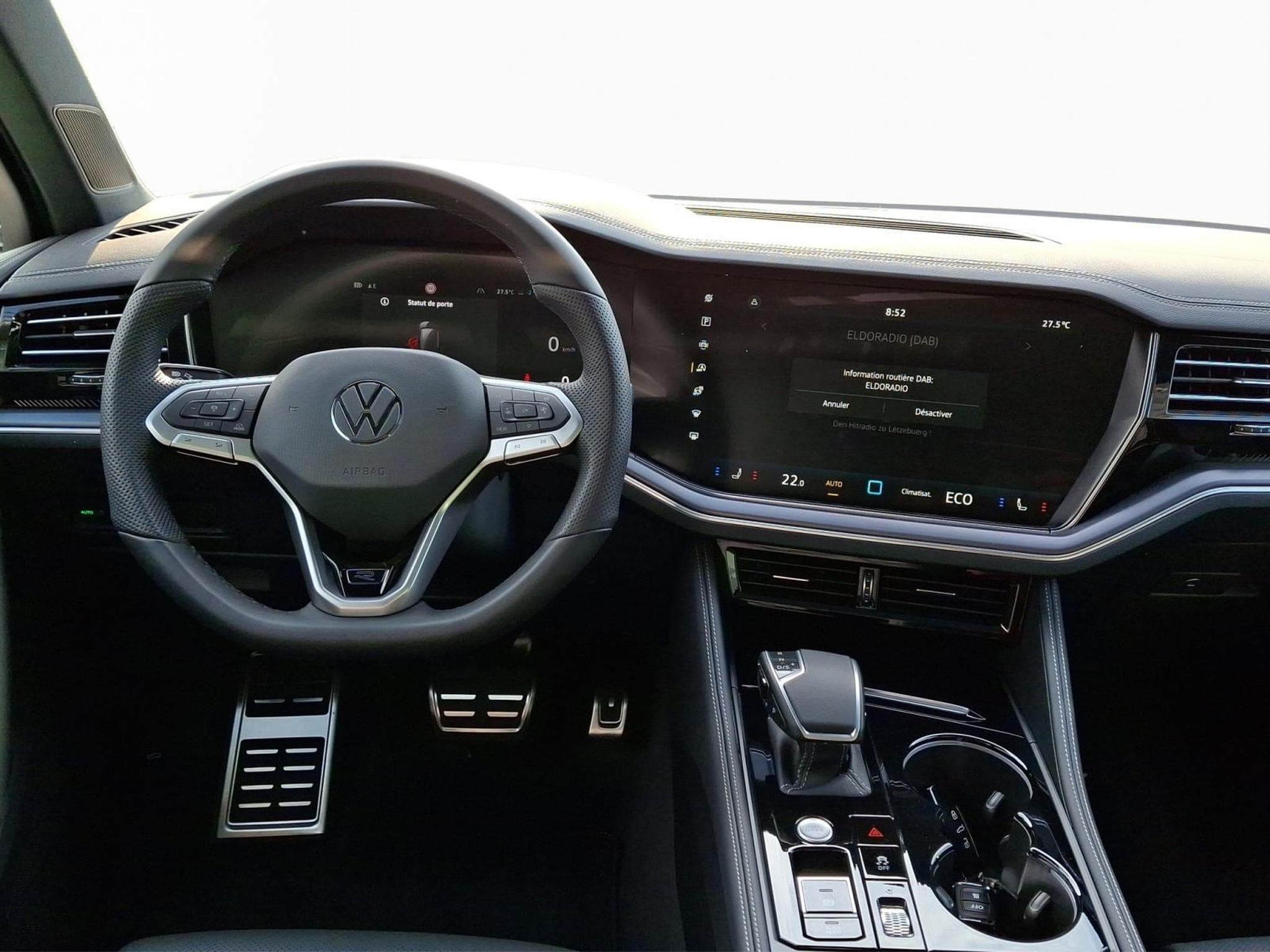 VW Touareg R-Line (2026) - Photo 12