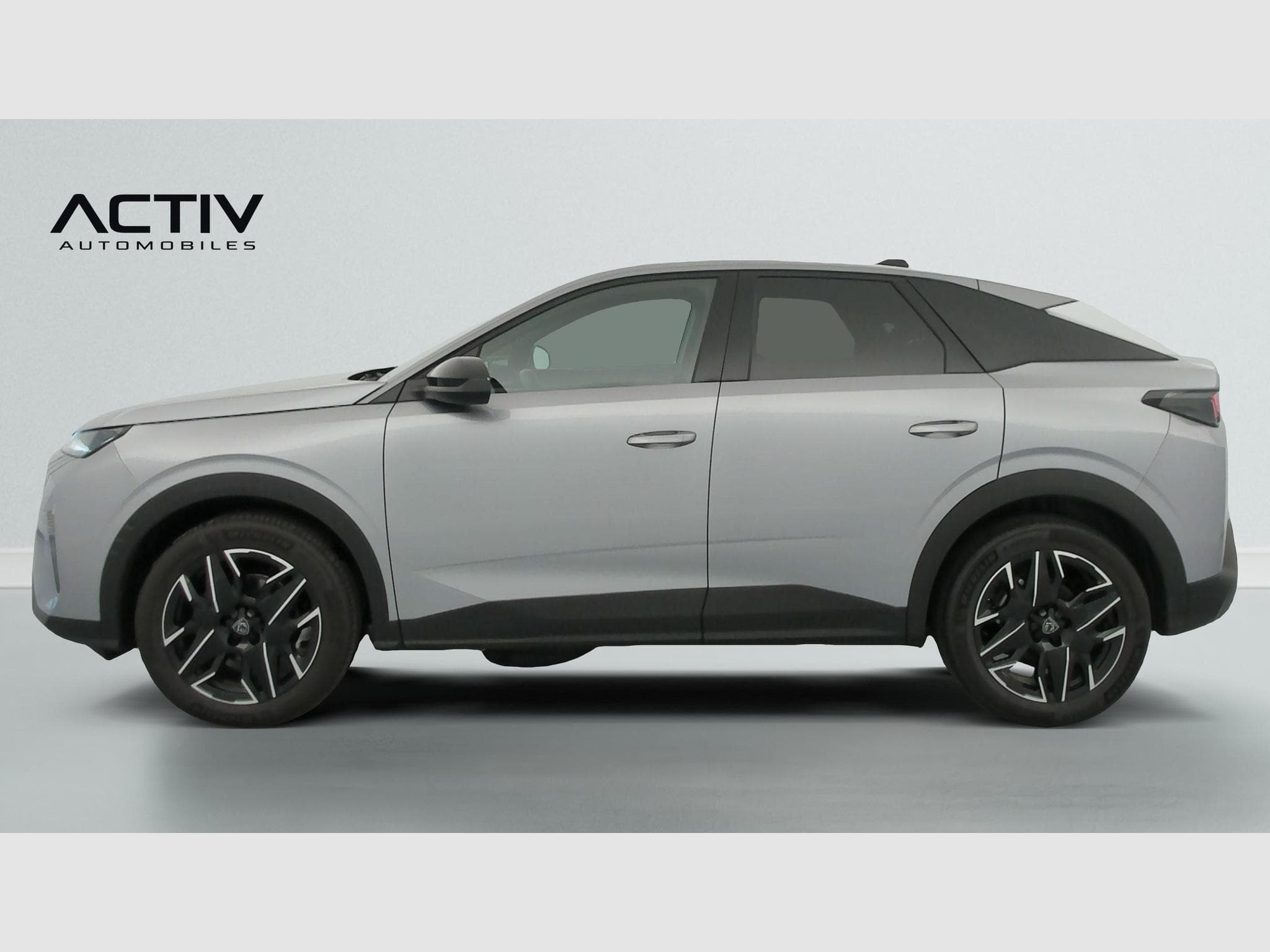 Peugeot 3008 Hybrid 145 e-DCS6 Allure (2025) - Photo 4