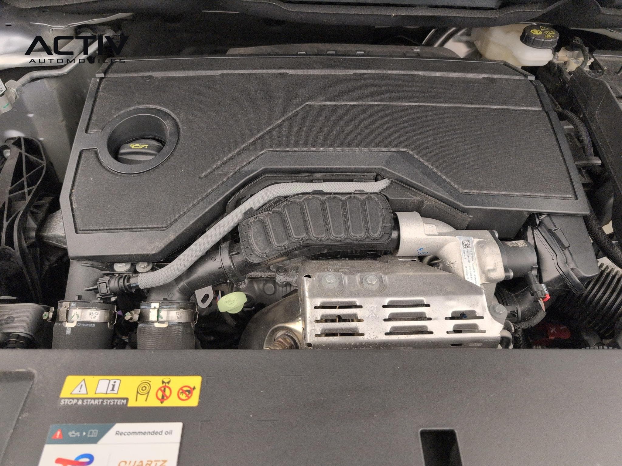 Peugeot 3008 Hybrid 145 e-DCS6 Allure (2025) - Photo 20