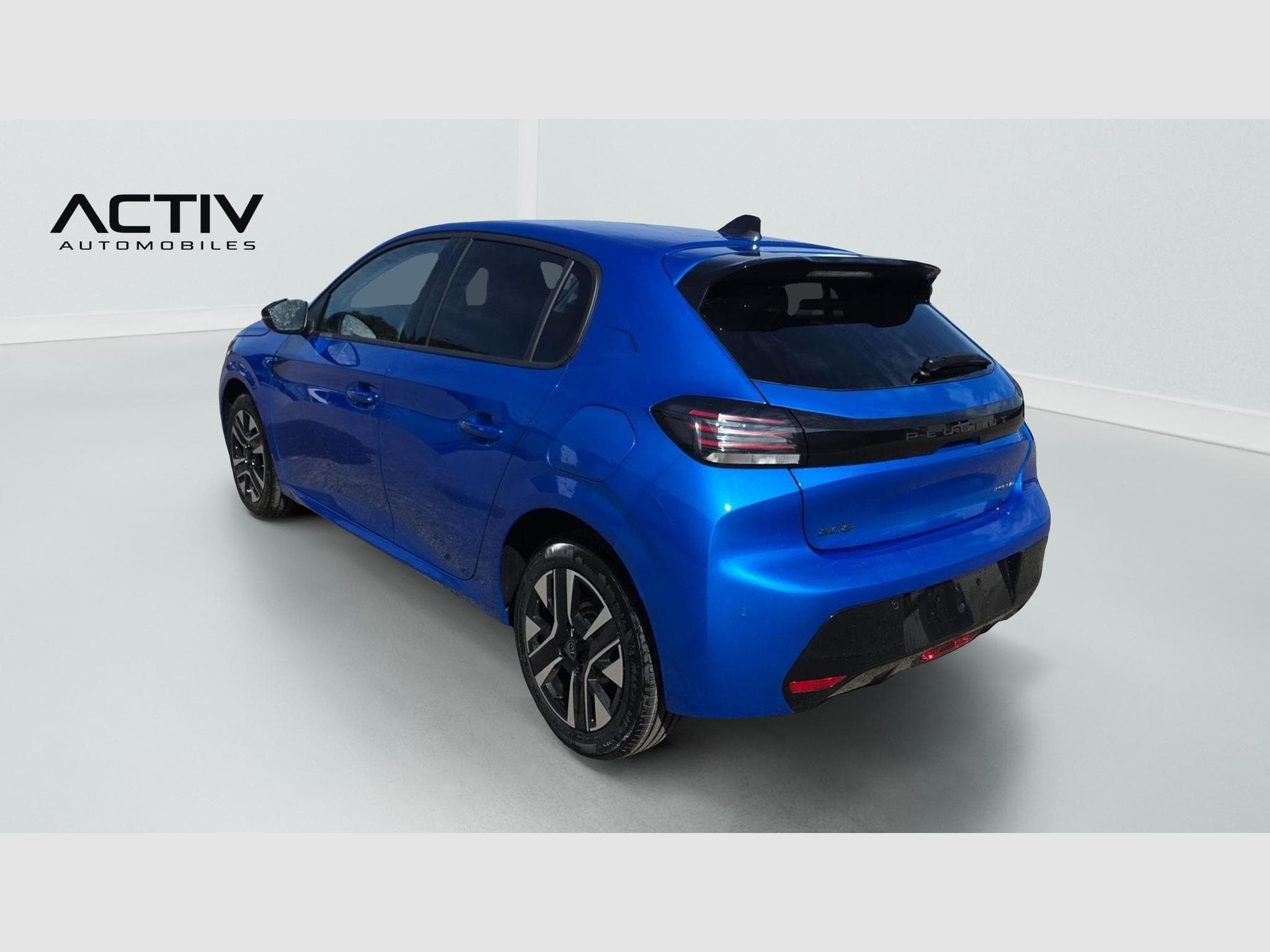 Peugeot 208 Hybrid 110 ch e-DCS6 Allure (2026) - Photo 5