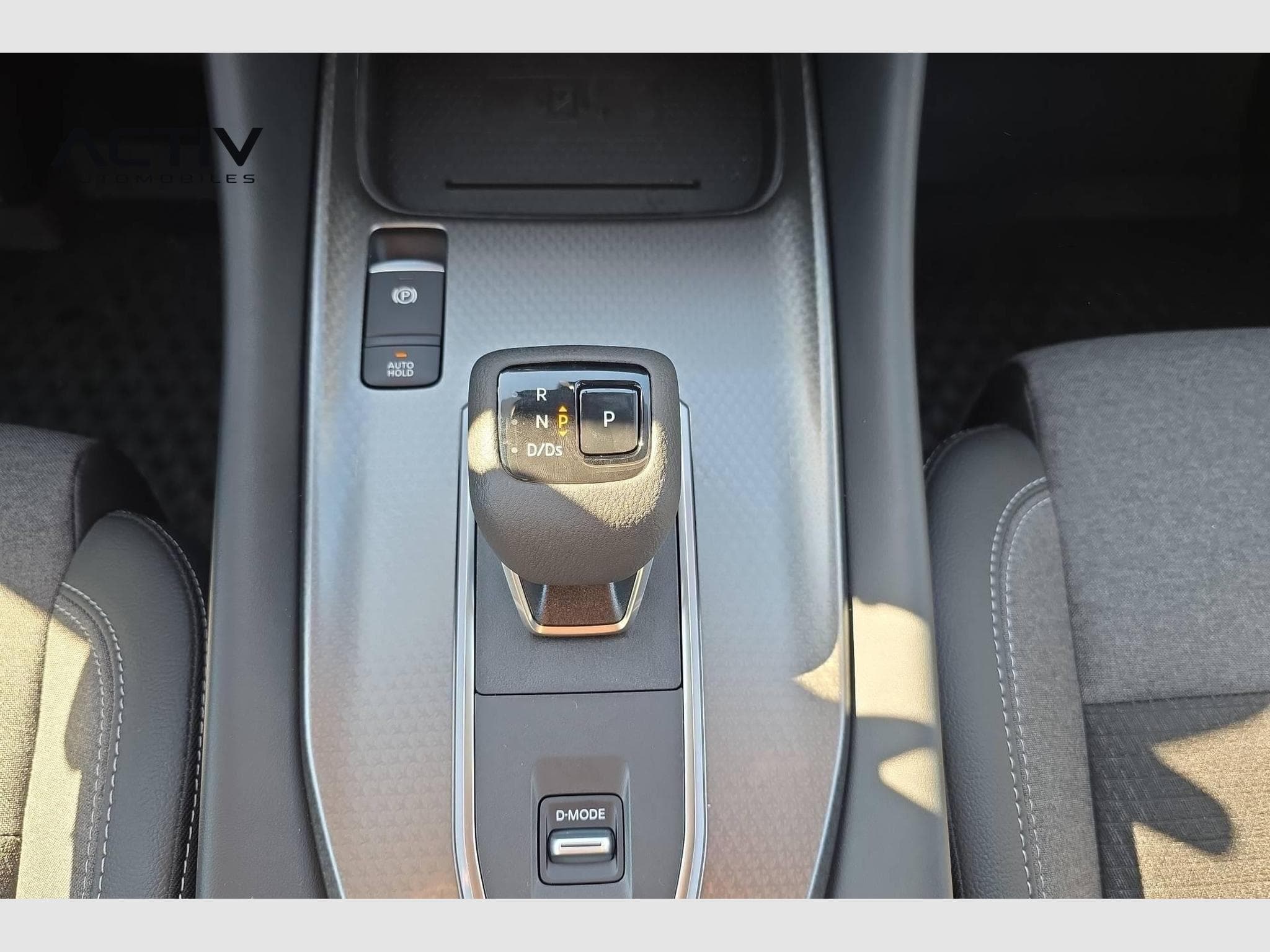 Nissan QASHQAI MILD HYBRID 158 CH XTRONIC N-CONNECTA (2025) - Photo 16