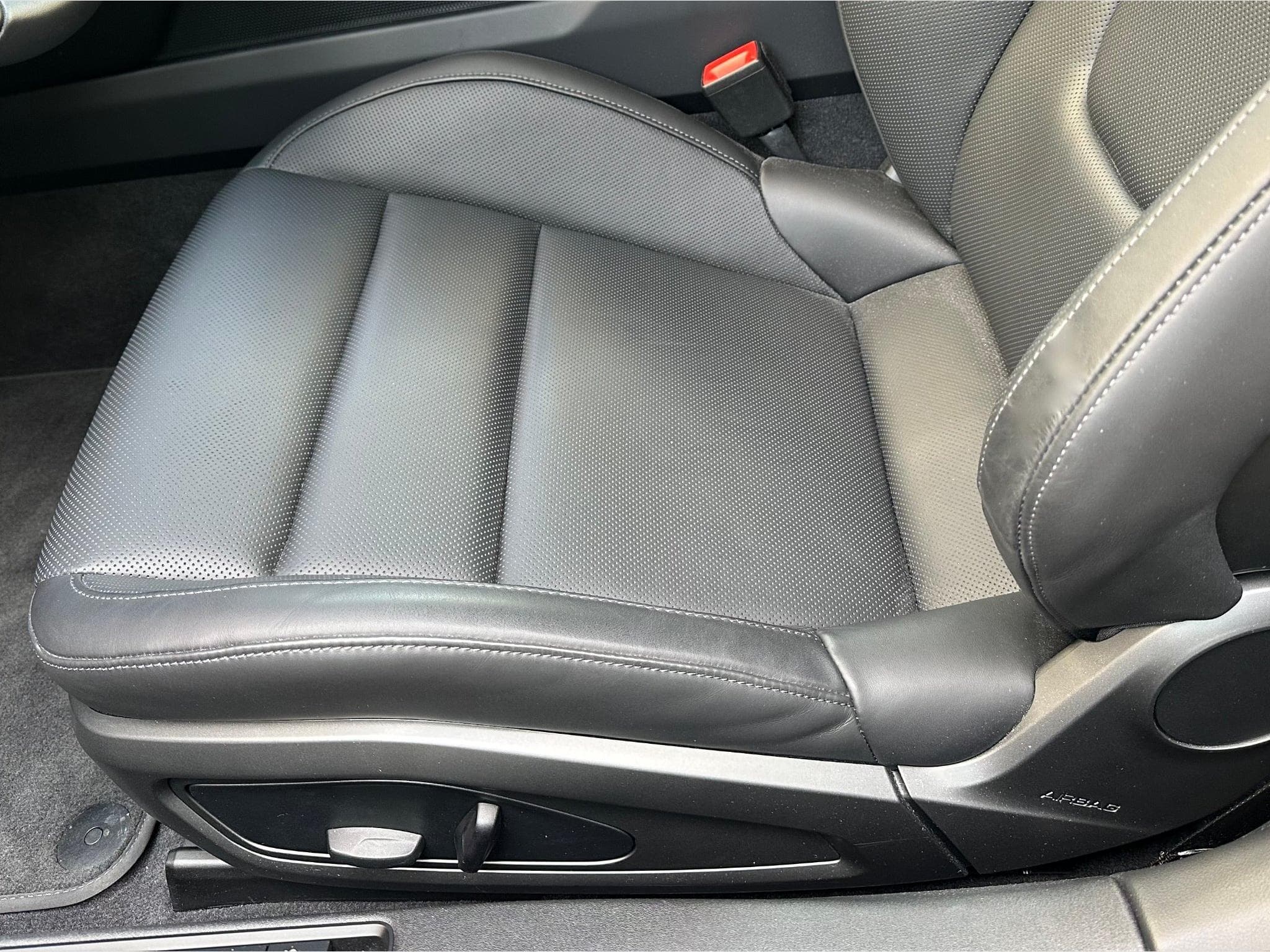 Porsche 992 Carrera 4S (2023) - Photo 8