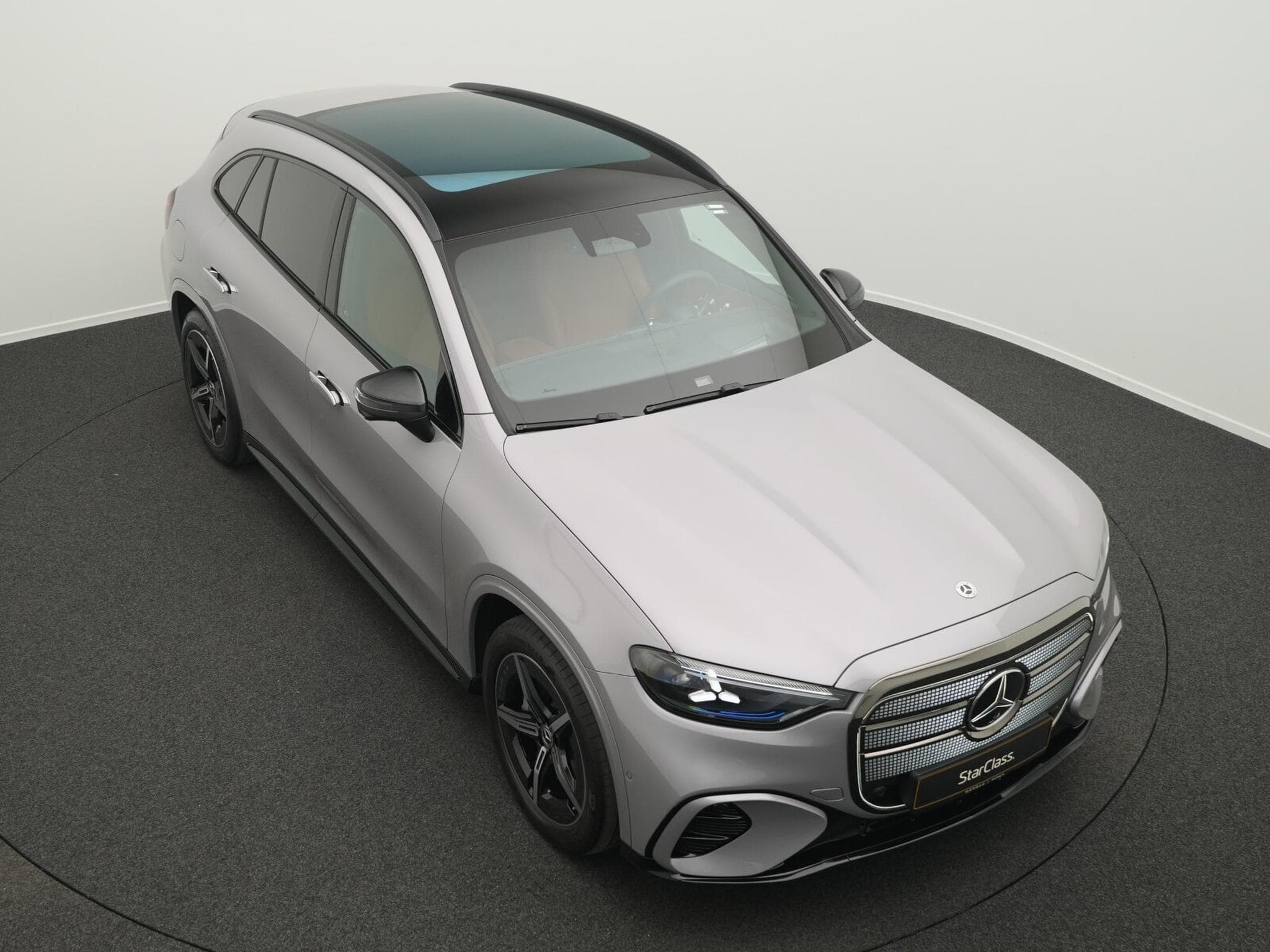 Mercedes GLC 400 4MATIC with EQ Te Digital+Pano+360°+Nigh (2026) - Foto 12