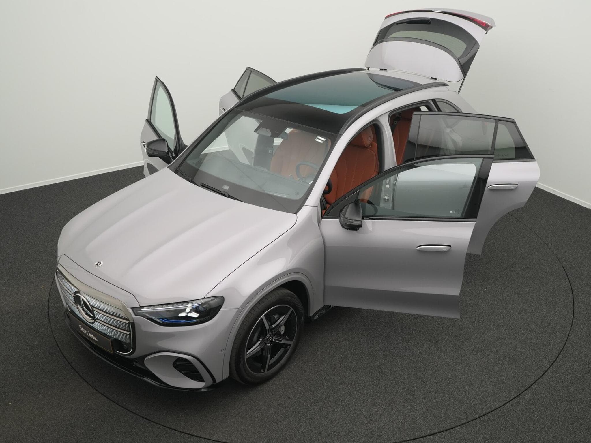 Mercedes GLC 400 4MATIC with EQ Te Digital+Pano+360°+Nigh (2026) - Foto 14