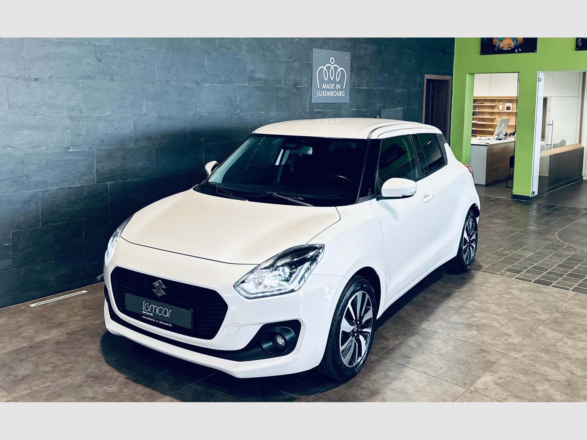 Suzuki Swift SWIFT COMFORT DUALJET MILD-HYBRID (2019) - Photo 3
