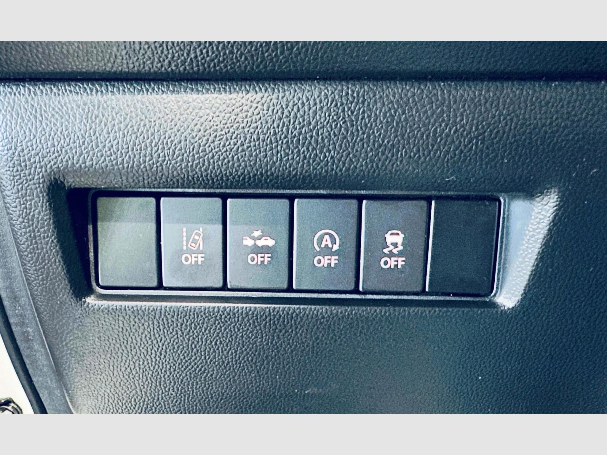 Suzuki Swift SWIFT COMFORT DUALJET MILD-HYBRID (2019) - Photo 12