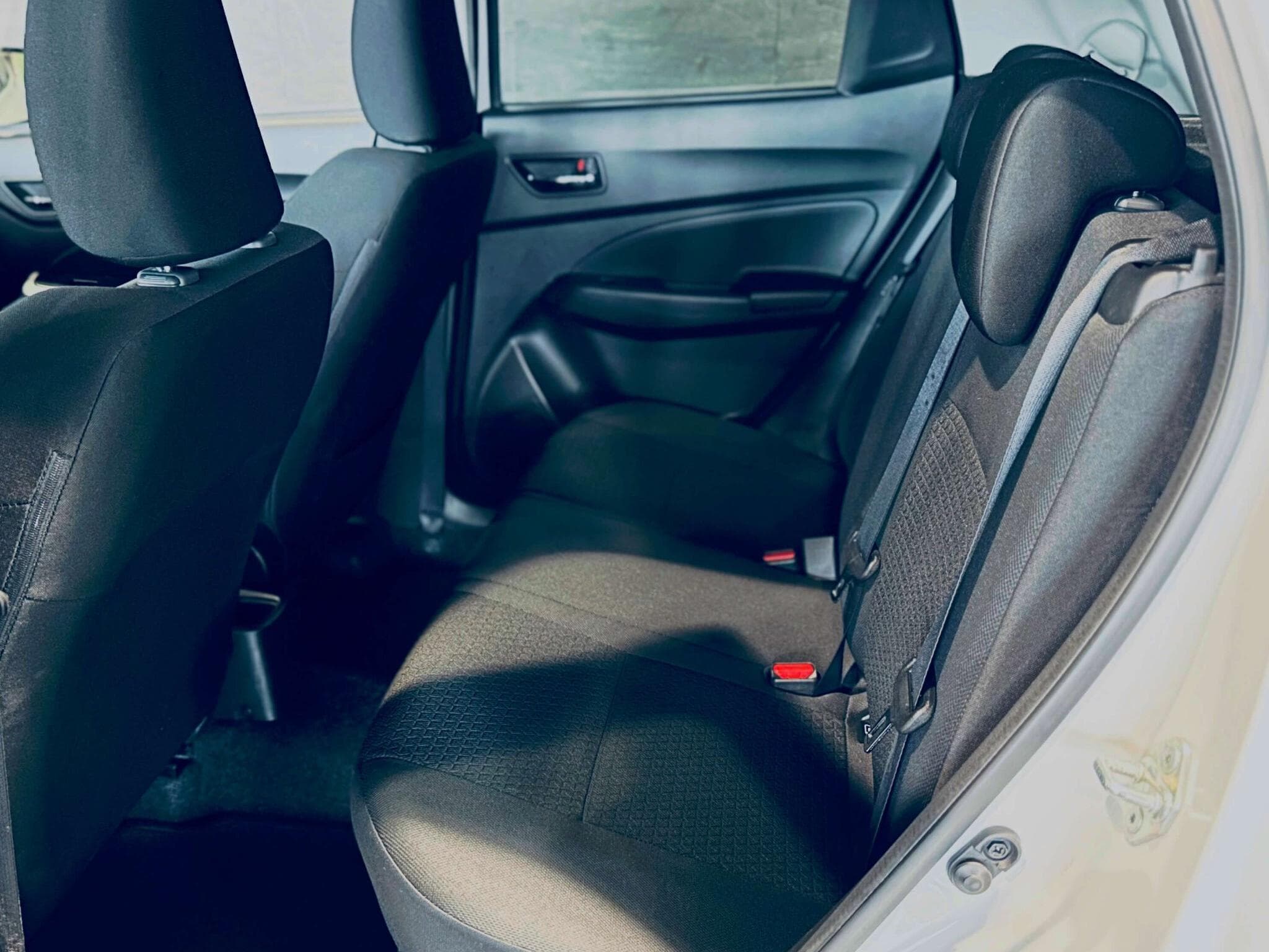 Suzuki Swift SWIFT COMFORT DUALJET MILD-HYBRID (2019) - Photo 14