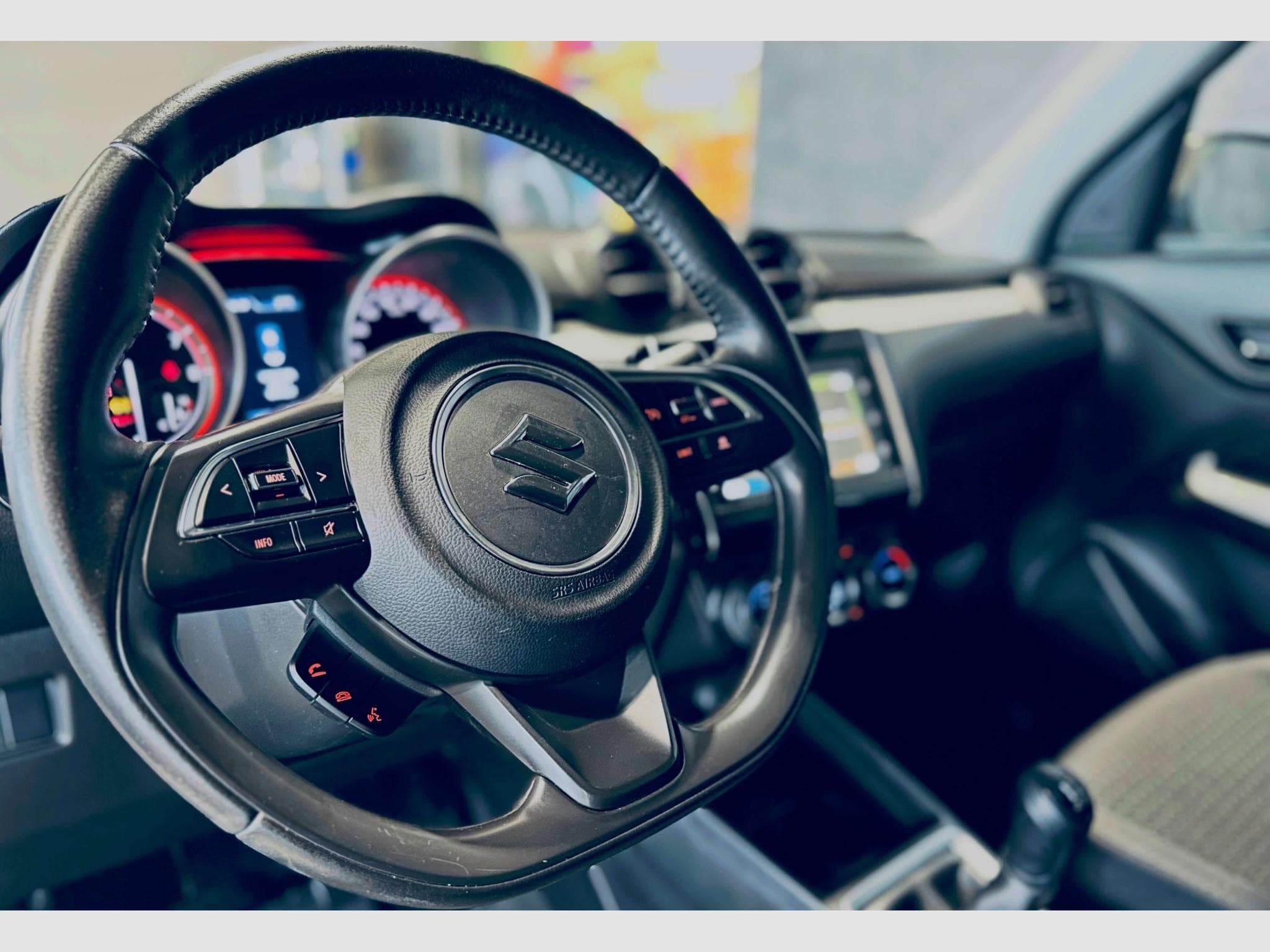 Suzuki Swift SWIFT COMFORT DUALJET MILD-HYBRID (2019) - Photo 9