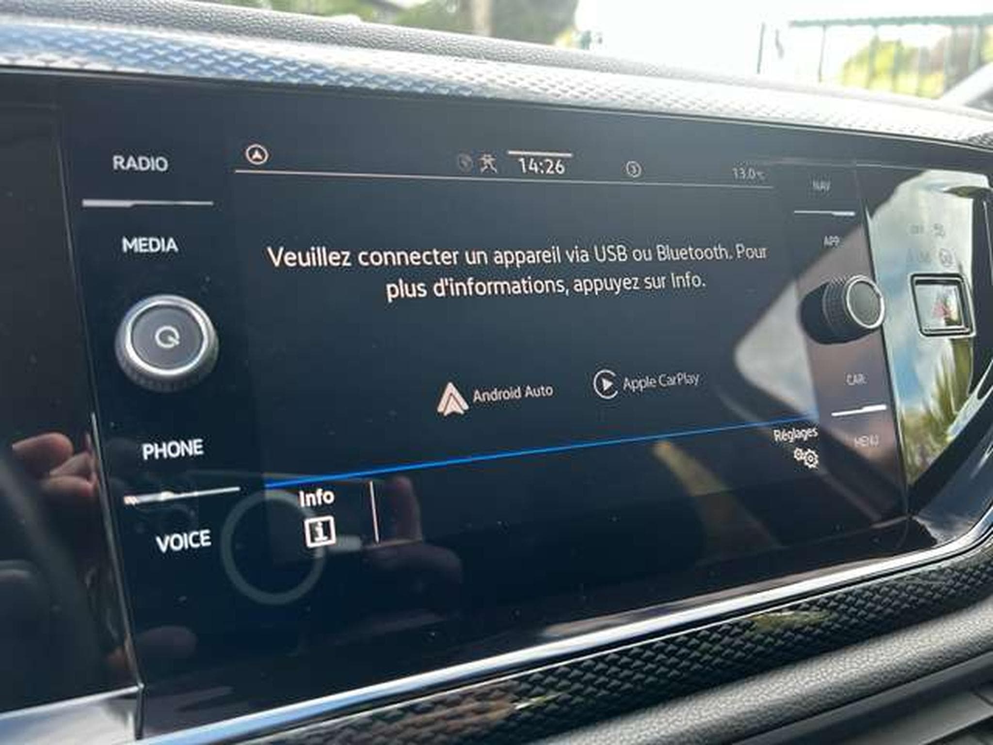VW Taigo 1.0 TSI 110 CV DSG7 LIFE (2024) - Photo 10