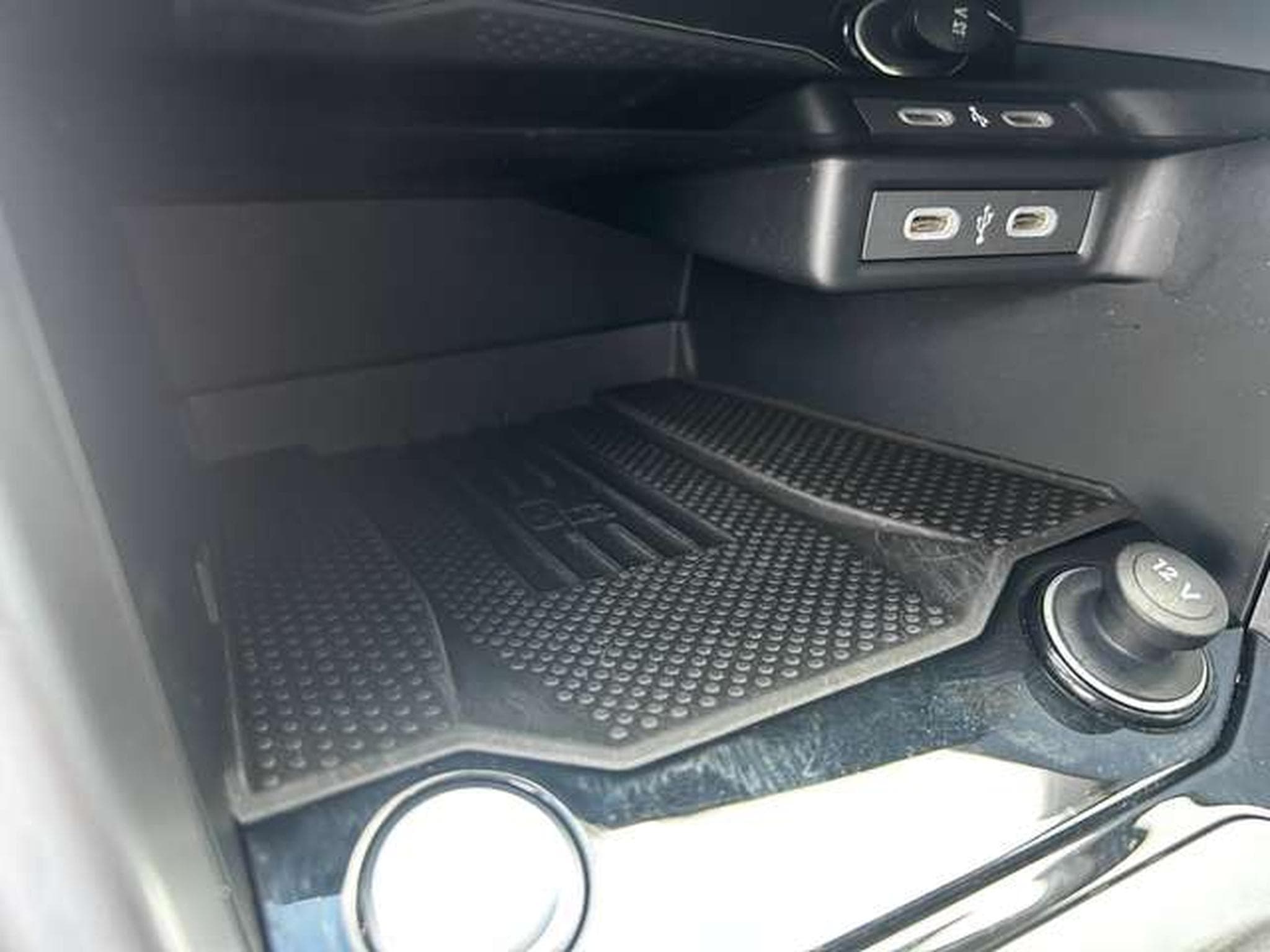 VW T-Roc 2.0 TDi 150 CV DSG7 LIFE (2025) - Photo 9