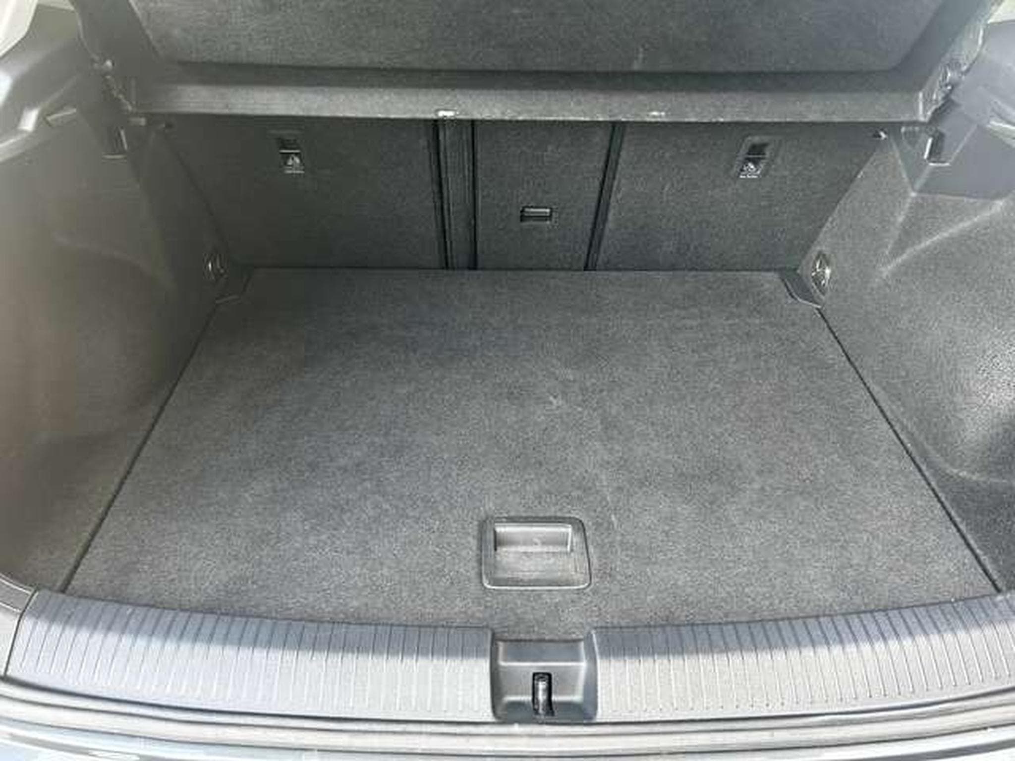 VW T-Roc 2.0 TDi 150 CV DSG7 LIFE (2025) - Photo 17