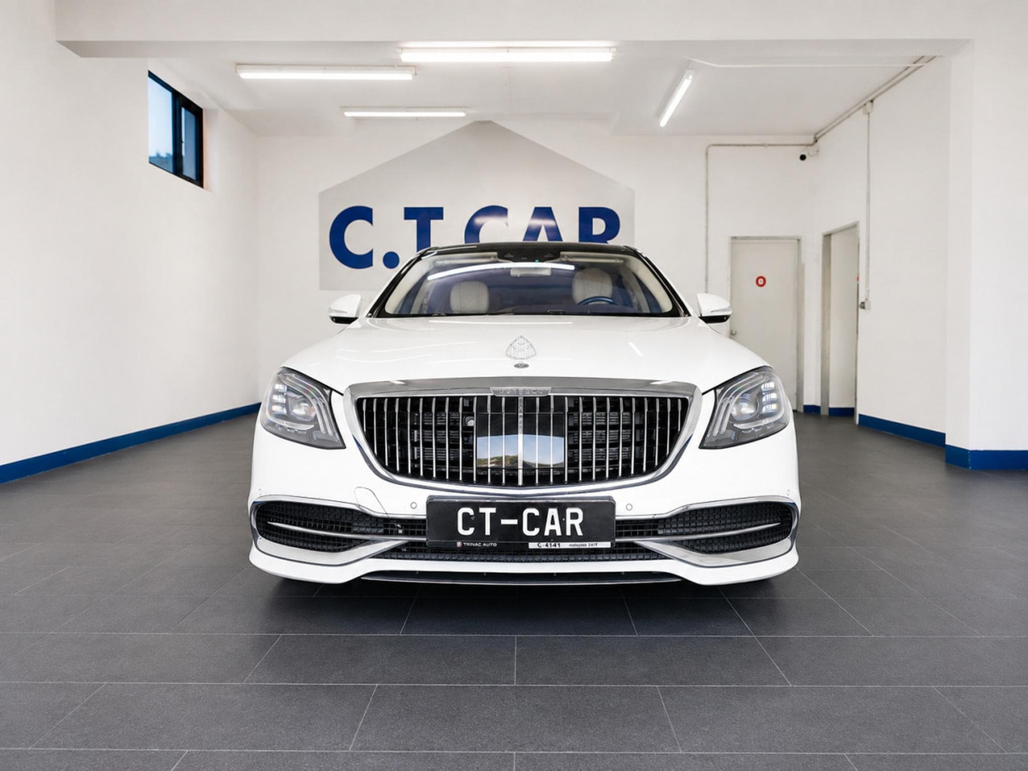 Maybach S560 Limousine 4Matic-PANO/BURMESTER/MASSAGE/DVD/Voll (2018) - Photo 5