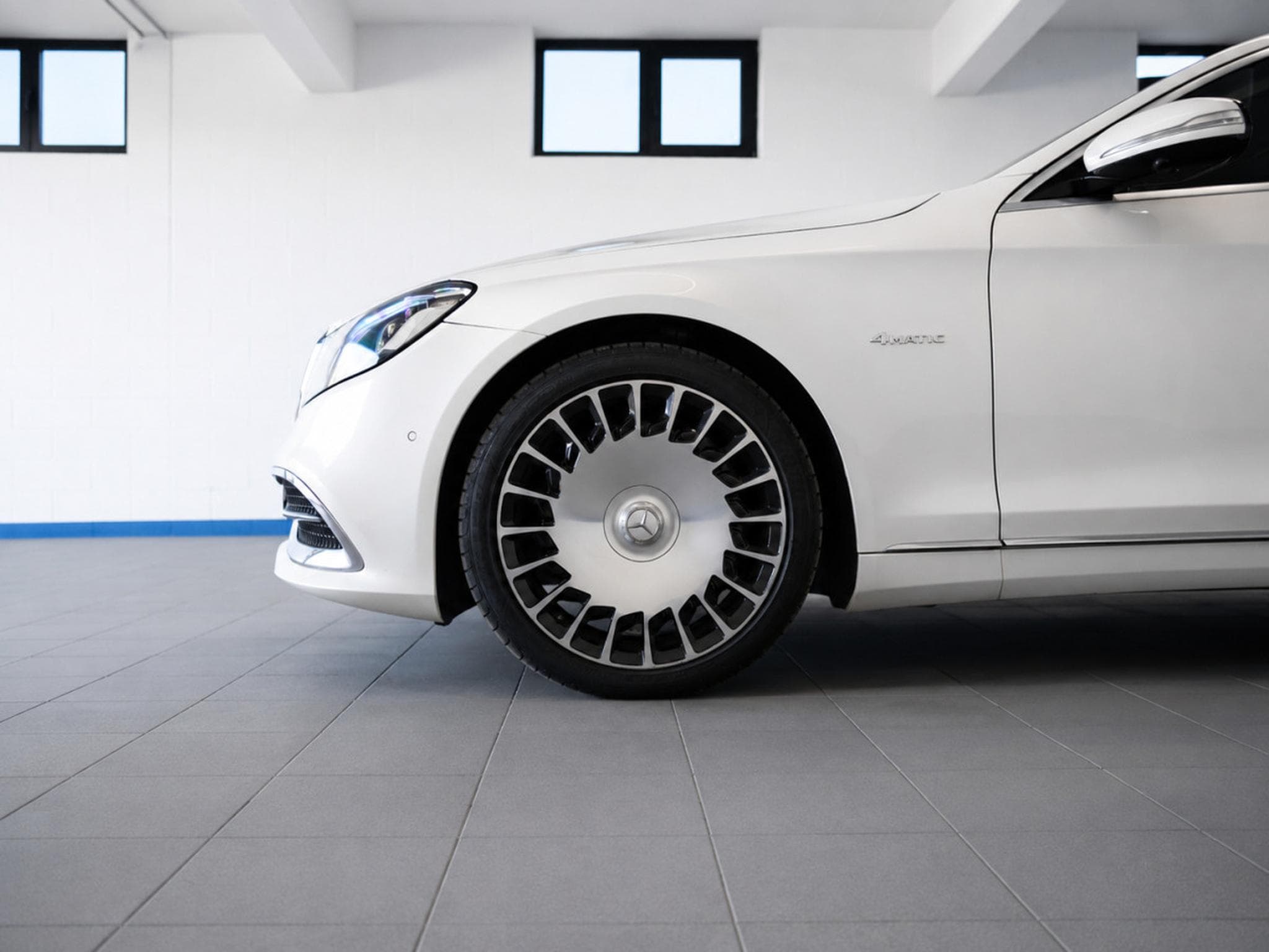 Maybach S560 Limousine 4Matic-PANO/BURMESTER/MASSAGE/DVD/Voll (2018) - Photo 6