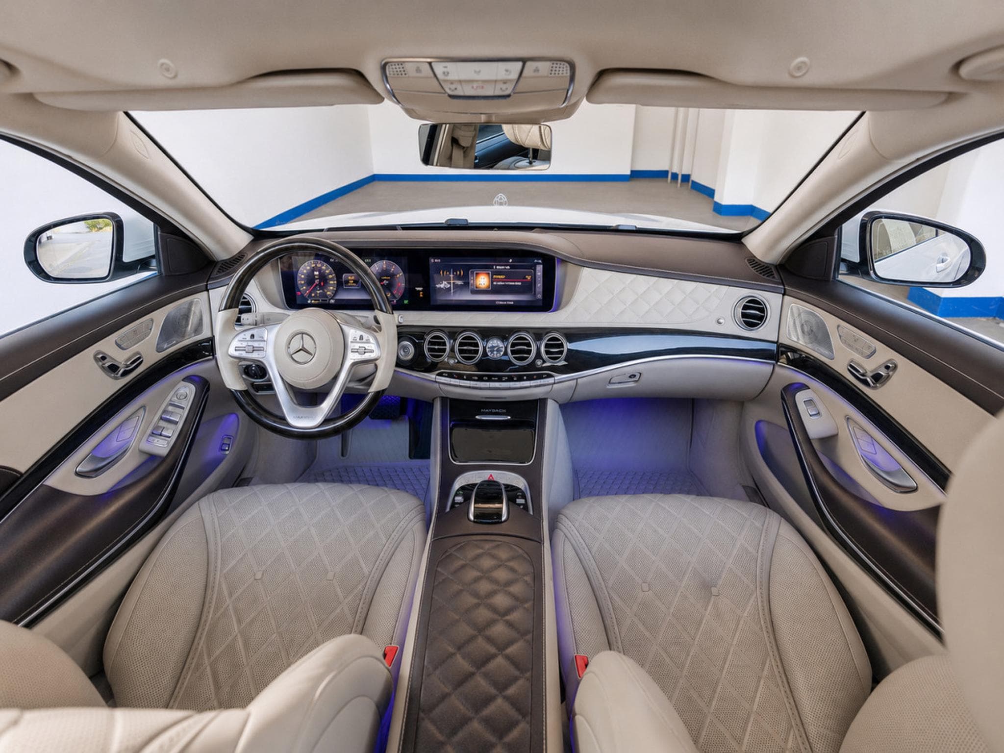 Maybach S560 Limousine 4Matic-PANO/BURMESTER/MASSAGE/DVD/Voll (2018) - Photo 18
