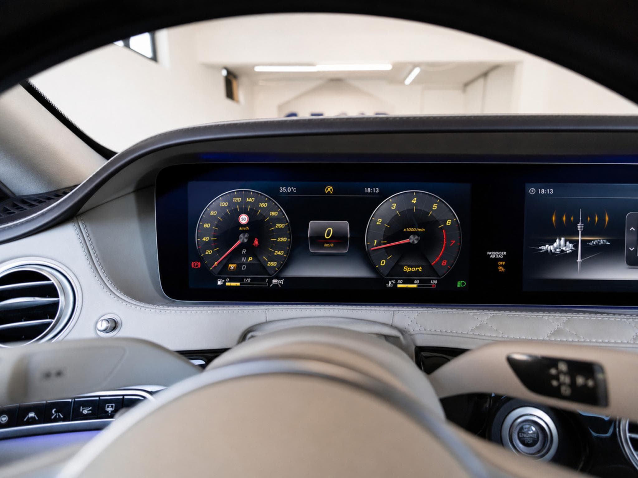 Maybach S560 Limousine 4Matic-PANO/BURMESTER/MASSAGE/DVD/Voll (2018) - Photo 22