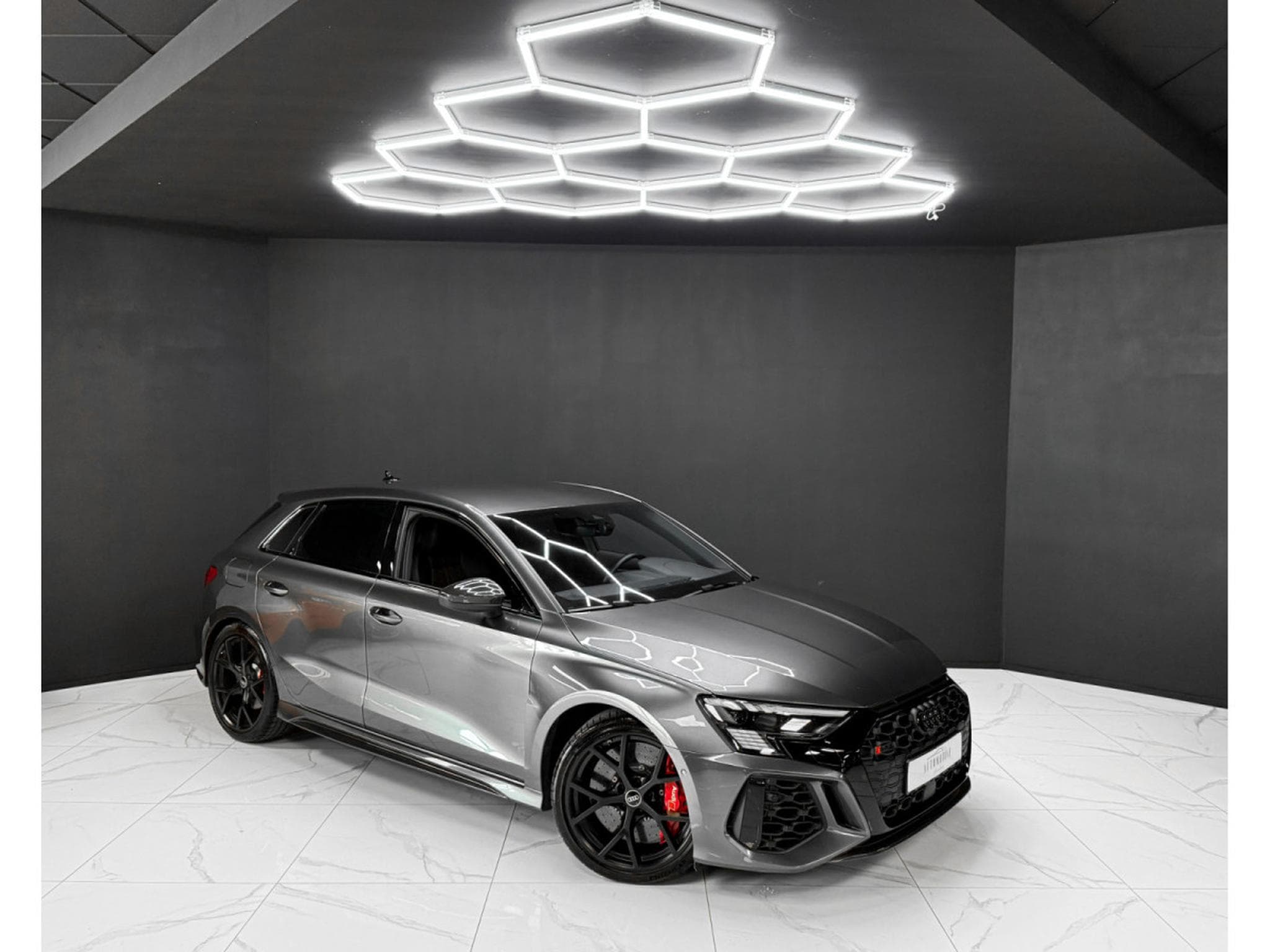 Audi RS3 SPORTBACK / B&O / CERAMIC / CAM / VALCONA (2022) - Photo 7