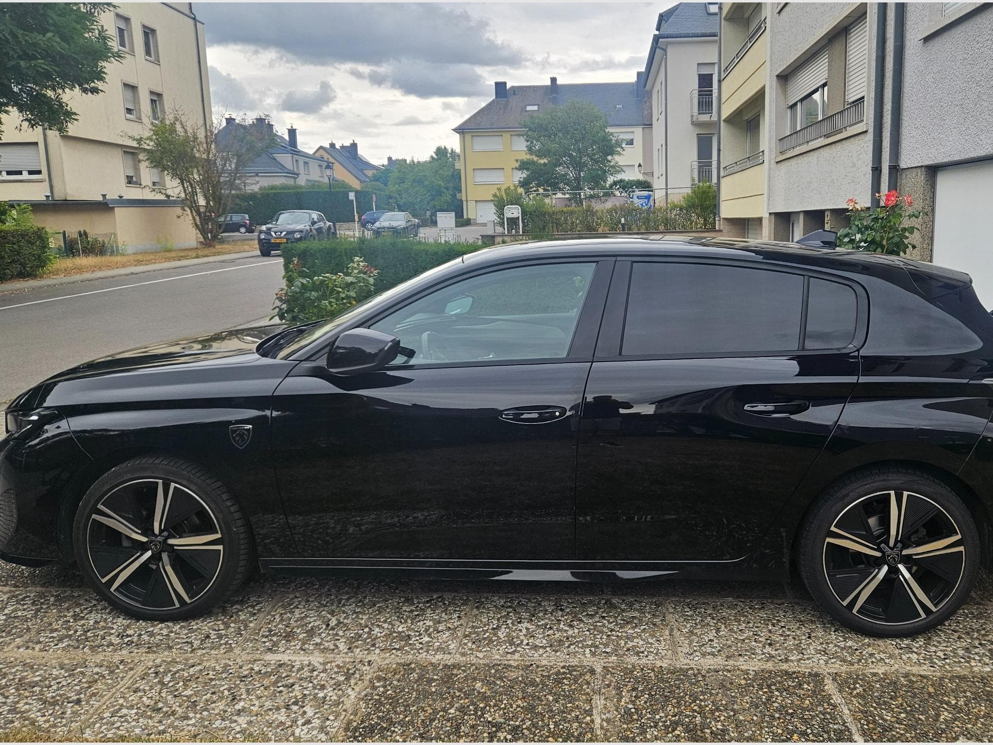 Peugeot 308 GT line (2023) - Photo 7