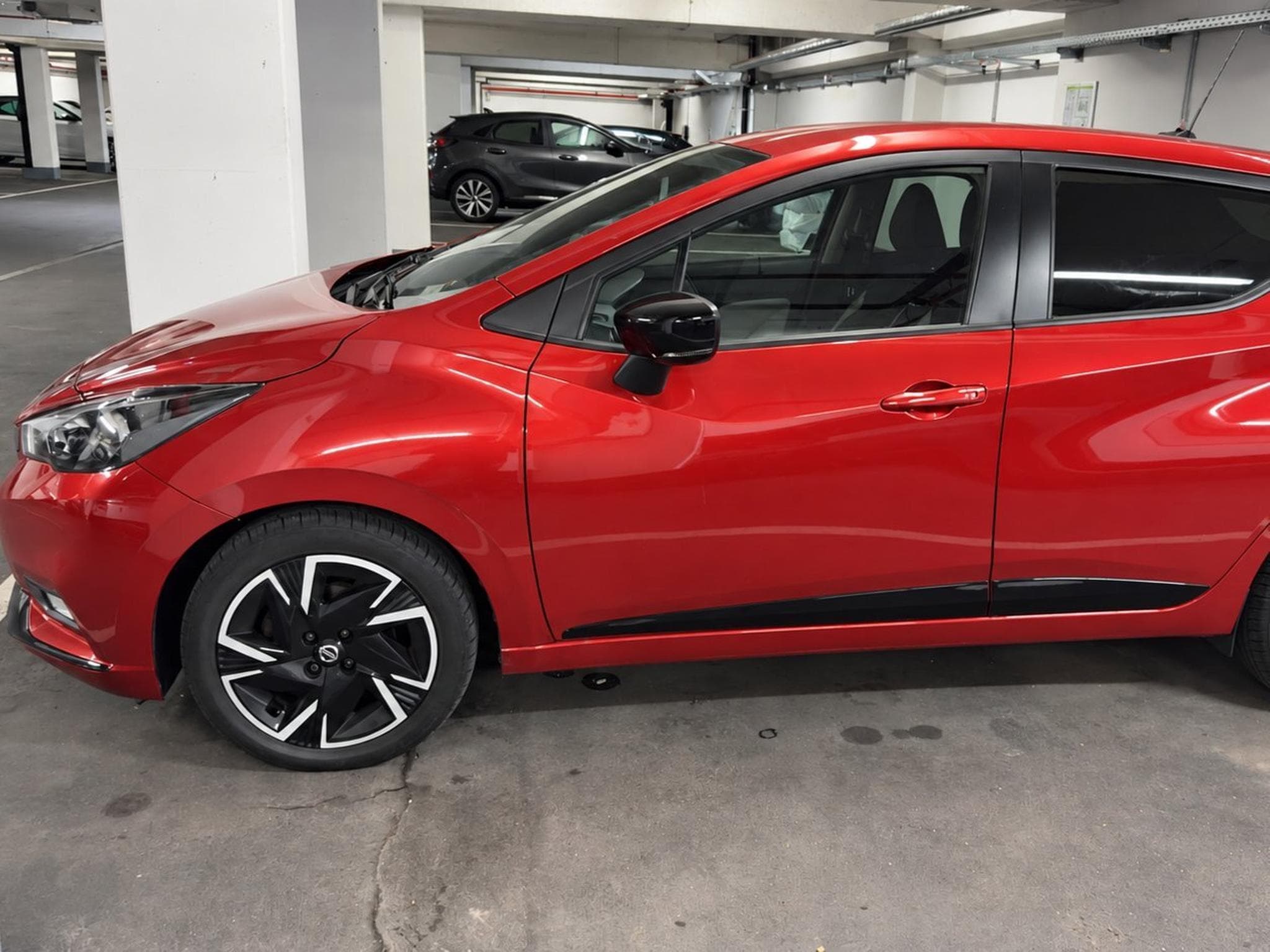 Nissan Micra N-Design (2022) - Photo 3