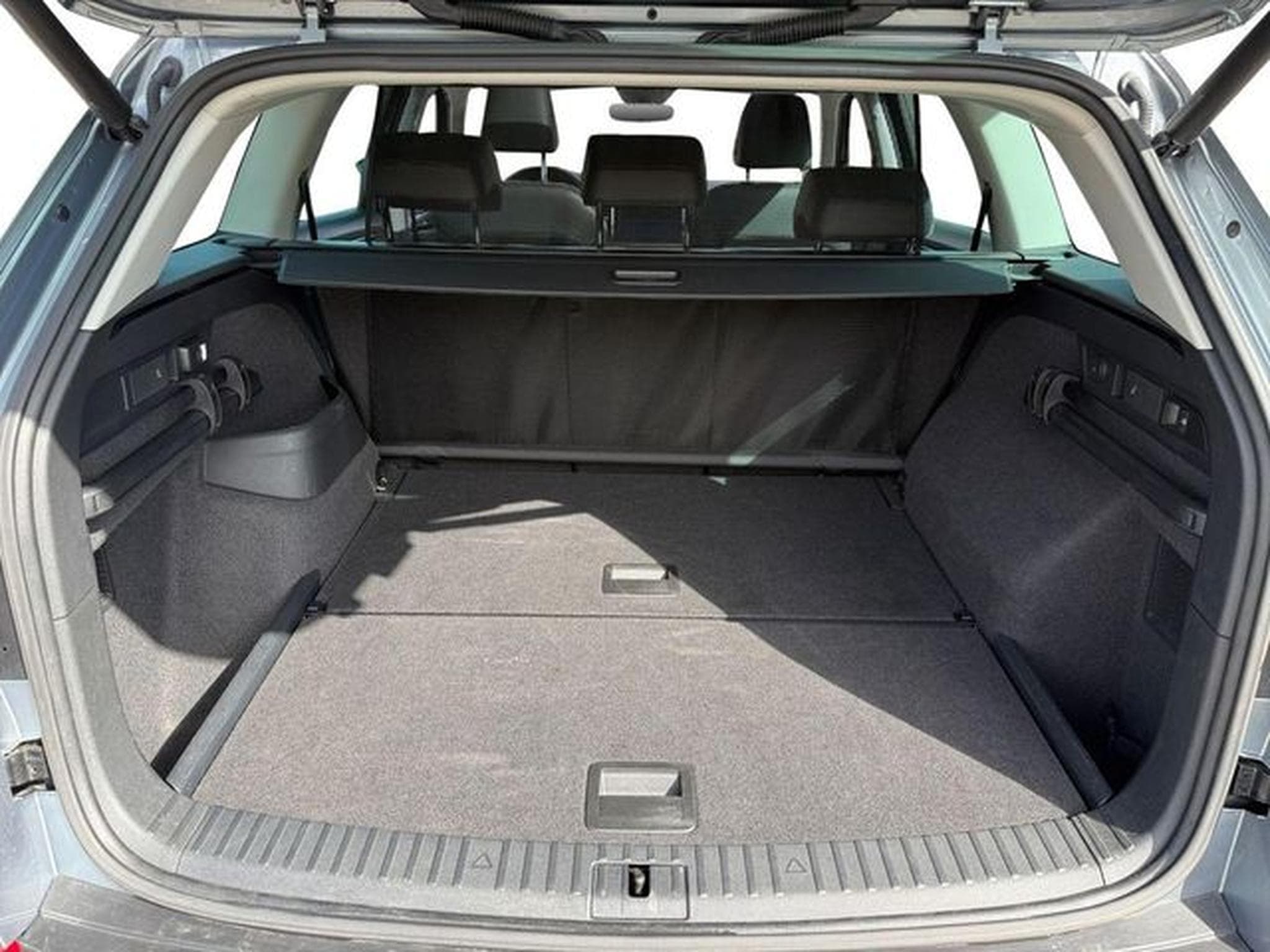 Skoda Kodiaq Kodiaq Style 4x4, AHK, Stand.-Hzg., Leder, DCC, (2017) - Foto 15