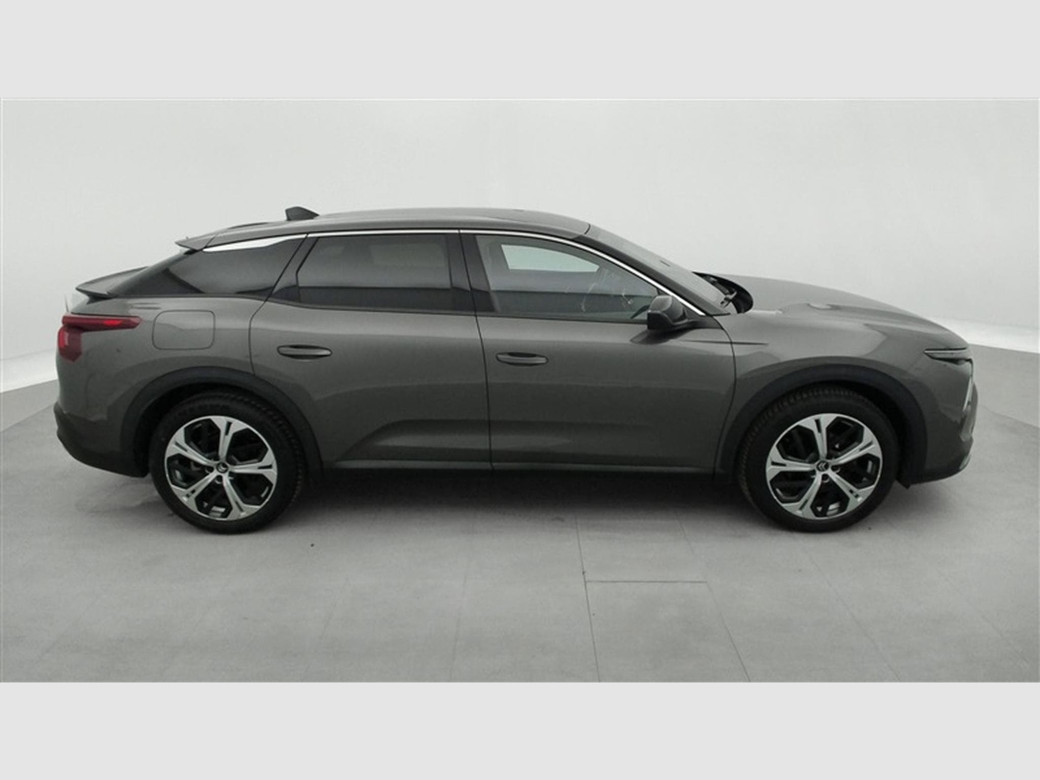 Citroen C5 X 1.2 PureTech 130cv EAT8 Plus NAVI / FULL LED / CUIR / CAMERA (2024) - Foto 24