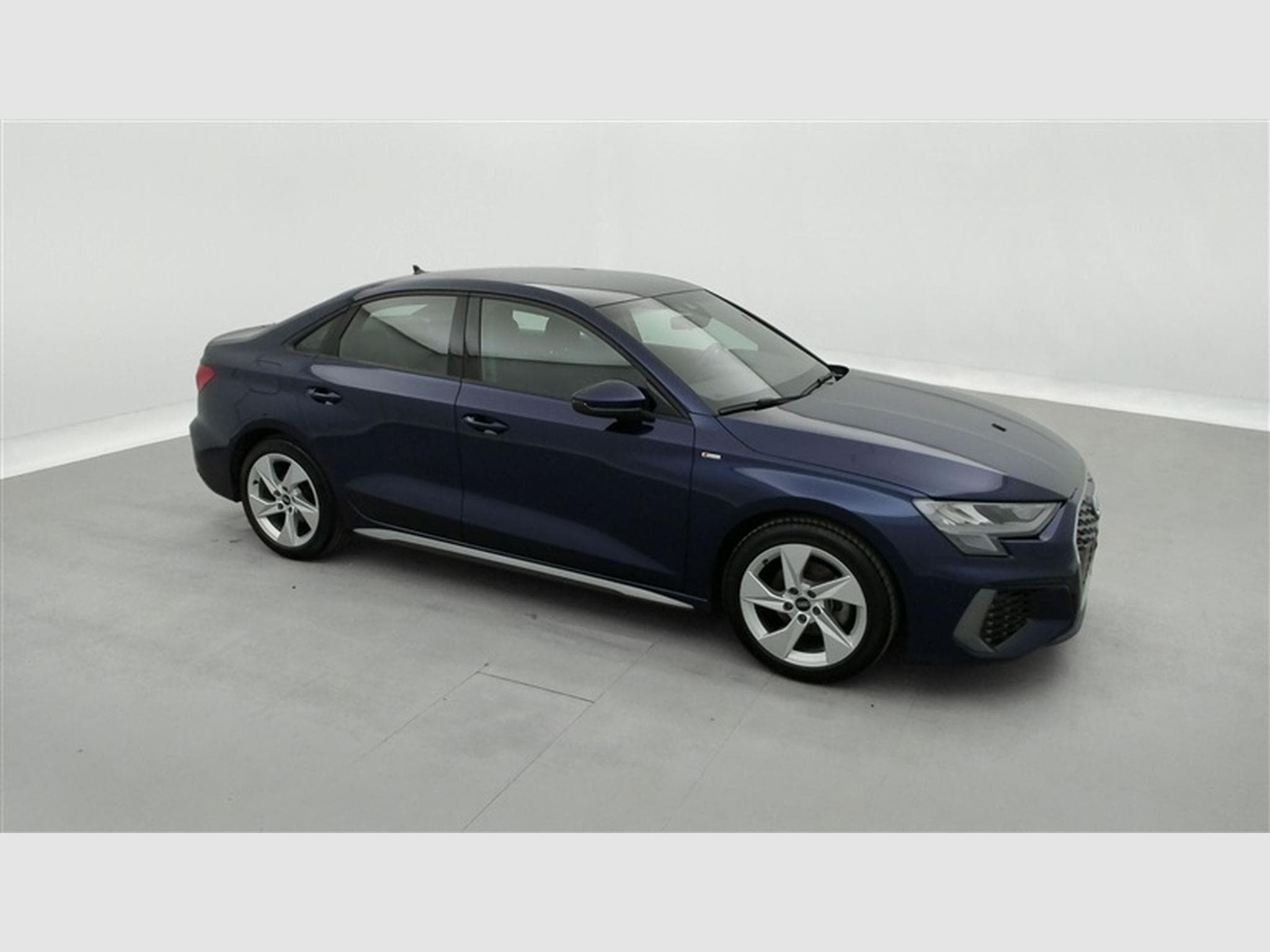 Audi A3 30 TFSI S line NAVI/FULL LED/JA17/PDC (2022) - Foto 21